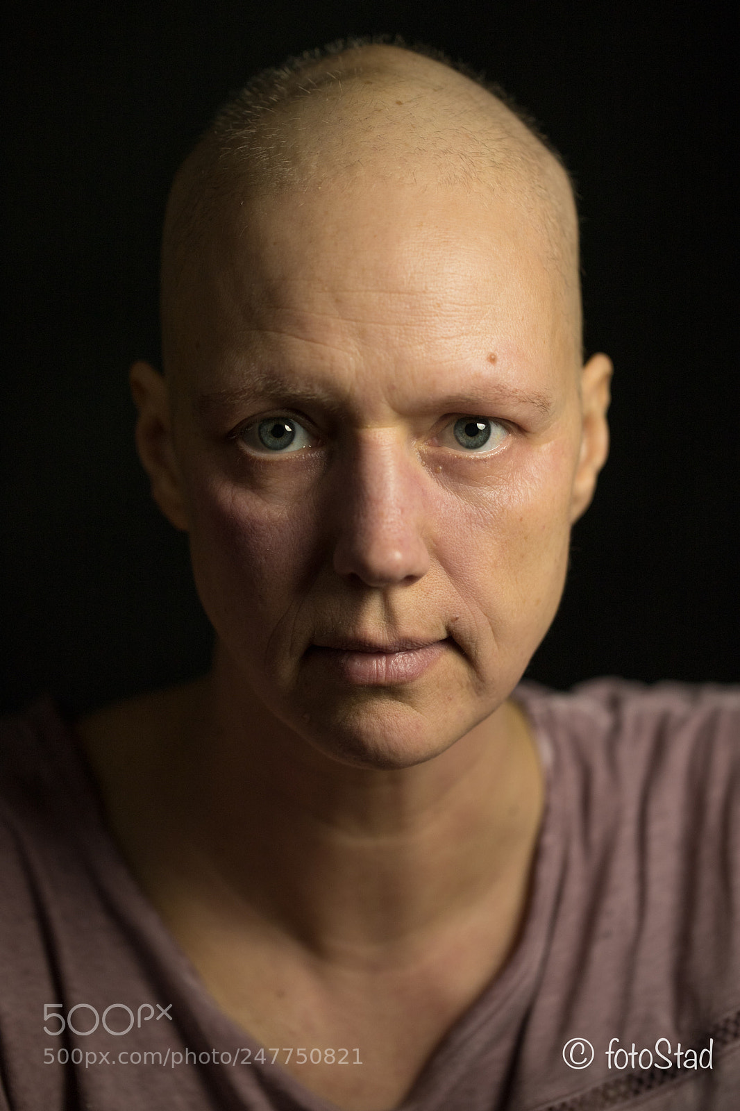 Canon EOS 6D Mark II sample photo. Powerfullwoman photography