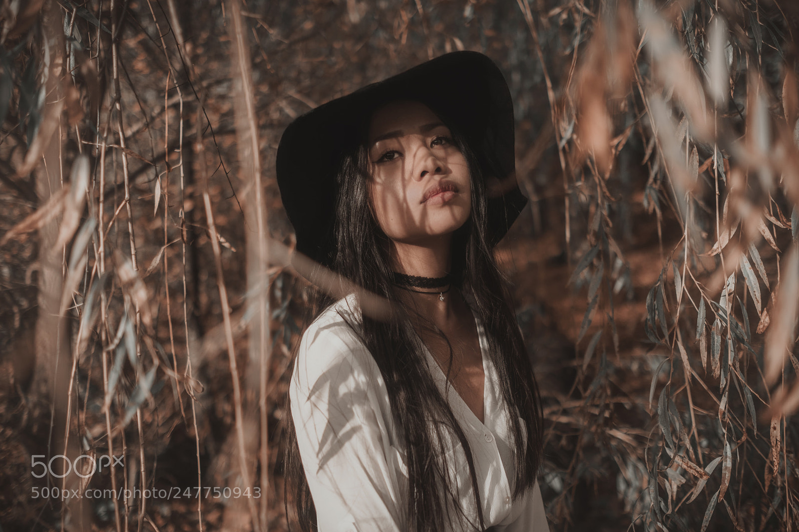 Fujifilm X-T2 sample photo. Hiding thoughts photography
