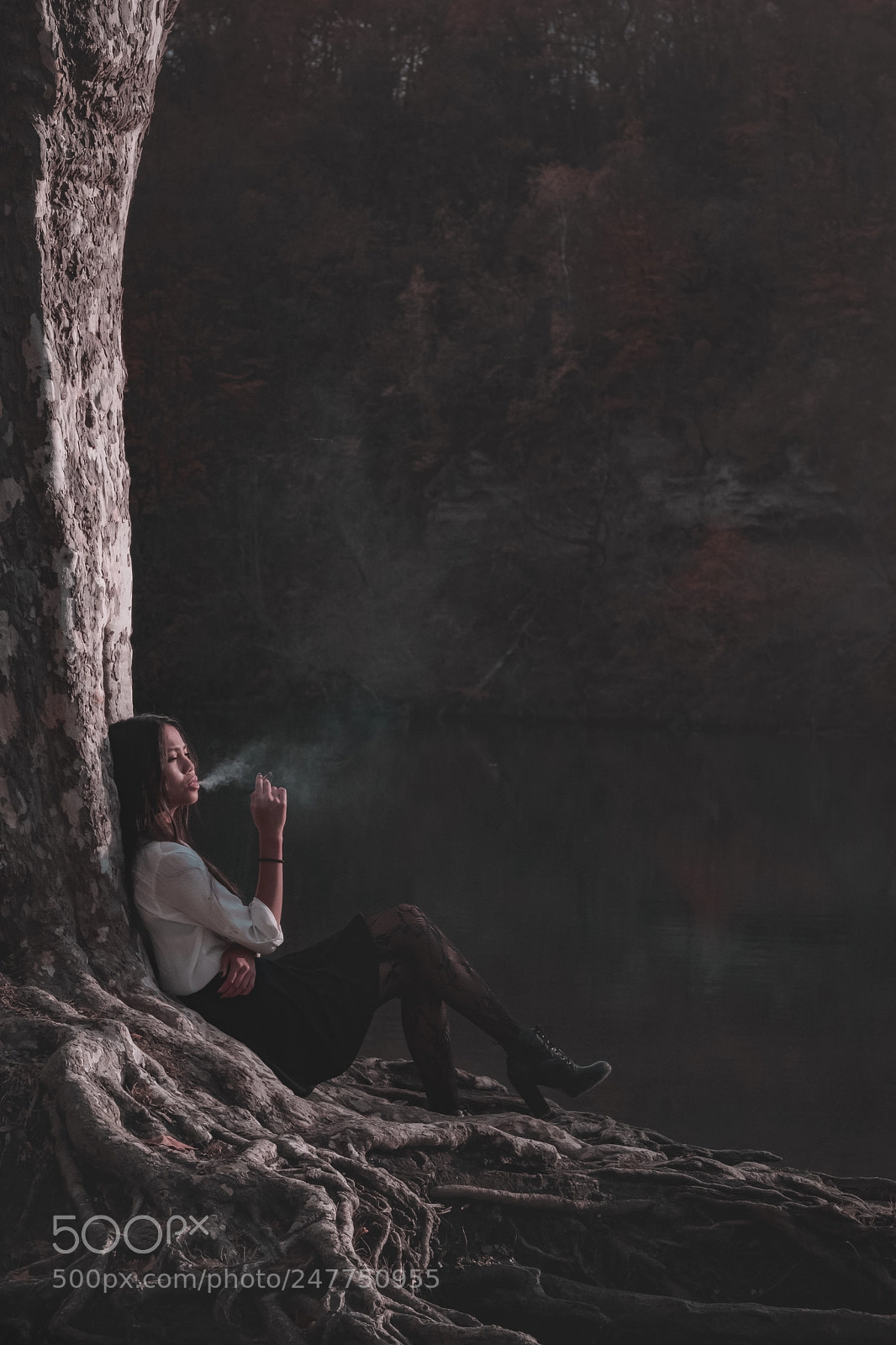Fujifilm X-T2 sample photo. Smokin' the light photography