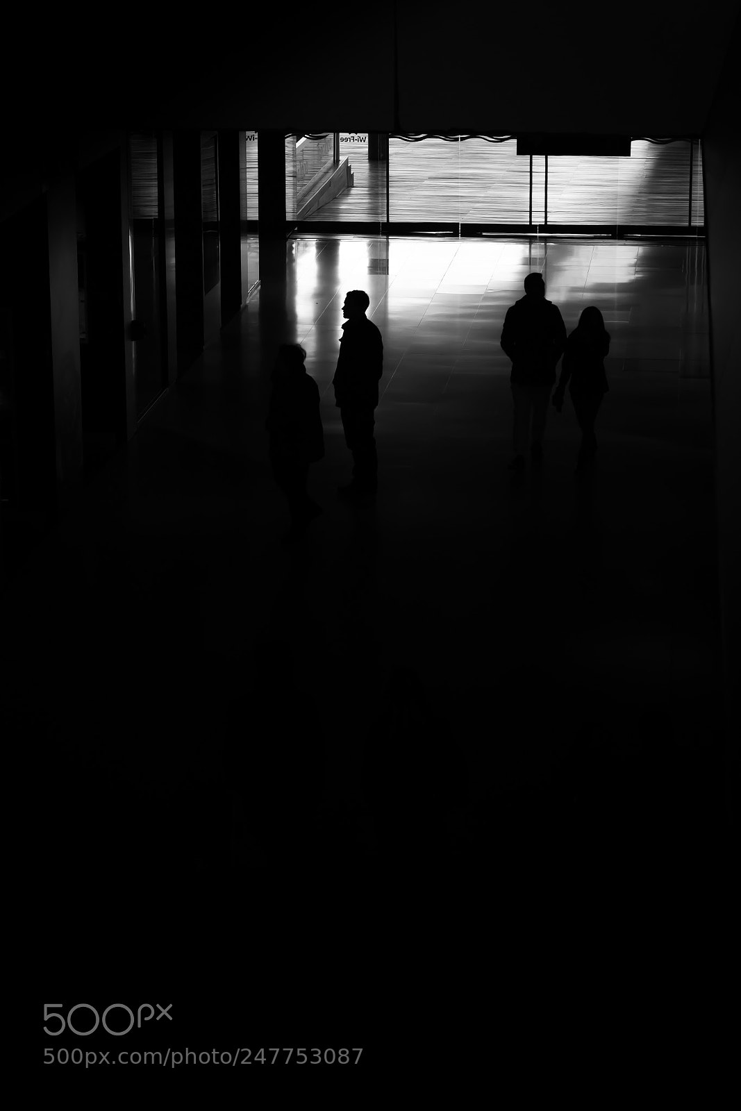 Canon EOS 600D (Rebel EOS T3i / EOS Kiss X5) sample photo. When darkness draws silhouettes photography