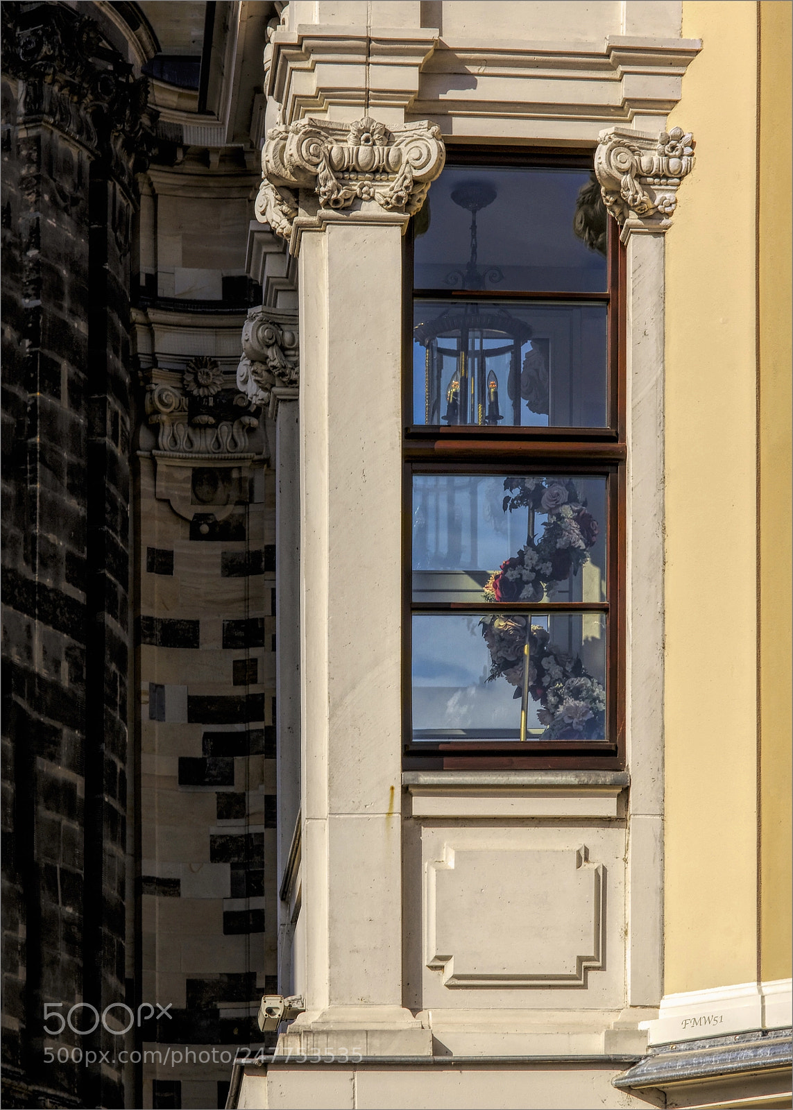 Sony SLT-A55 (SLT-A55V) sample photo. Blick durch einen barocken photography