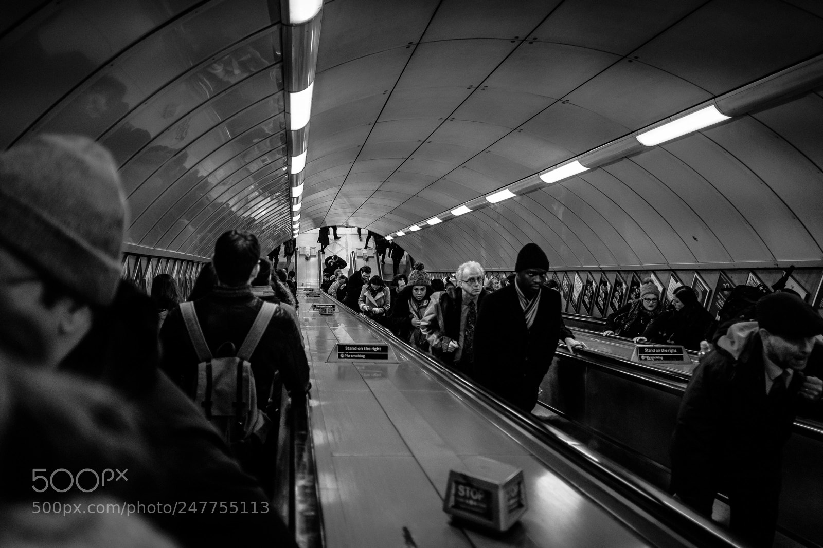 Fujifilm X100T sample photo. Traffic photography