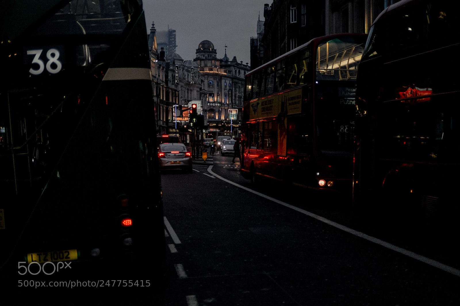 Fujifilm X100T sample photo. Bus photography