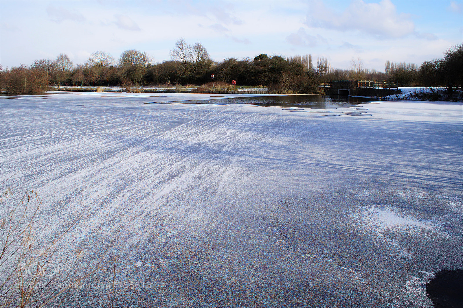 Sony DT 18-70mm F3.5-5.6 sample photo. Ice water trails. photography