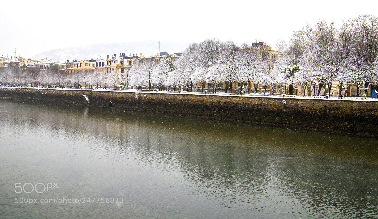 Canon EOS 6D Mark II sample photo. Paseo de francia photography
