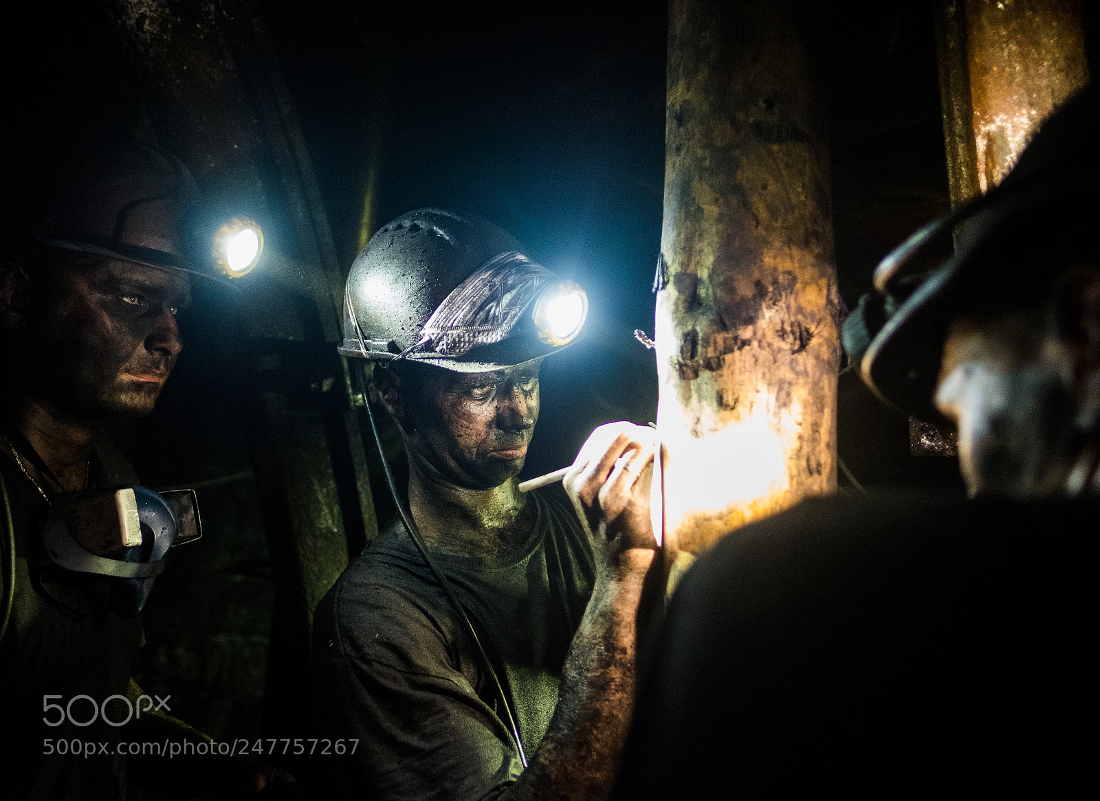 Fujifilm X-T2 sample photo. Coal miners 2 photography