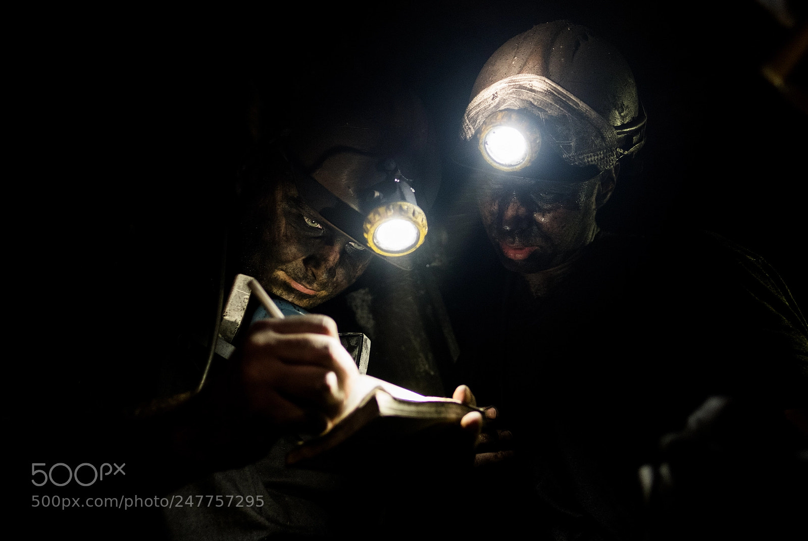 Fujifilm X-T2 sample photo. Coal miners 4 photography