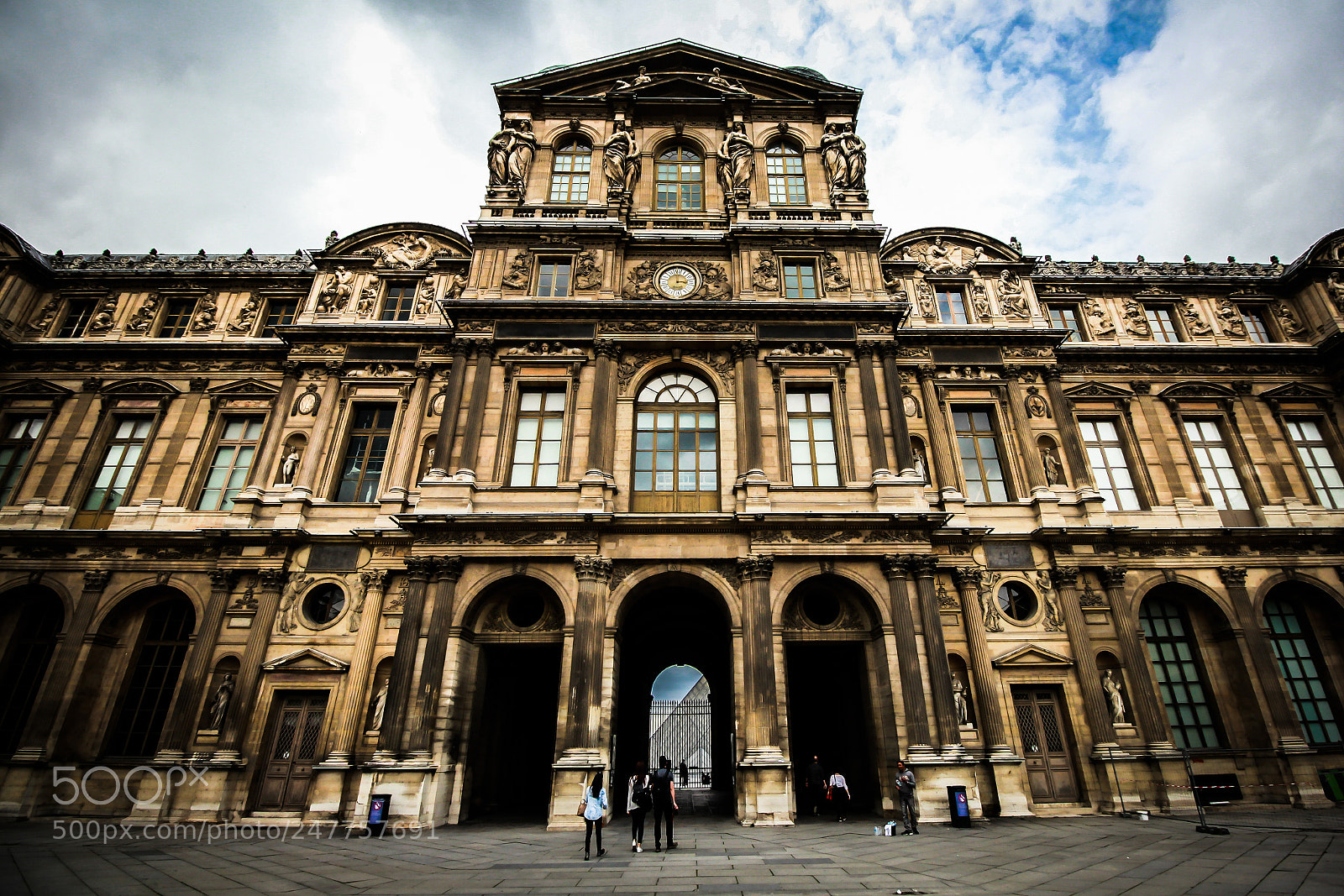 Canon EOS 60D sample photo. Louvre museum paris photography