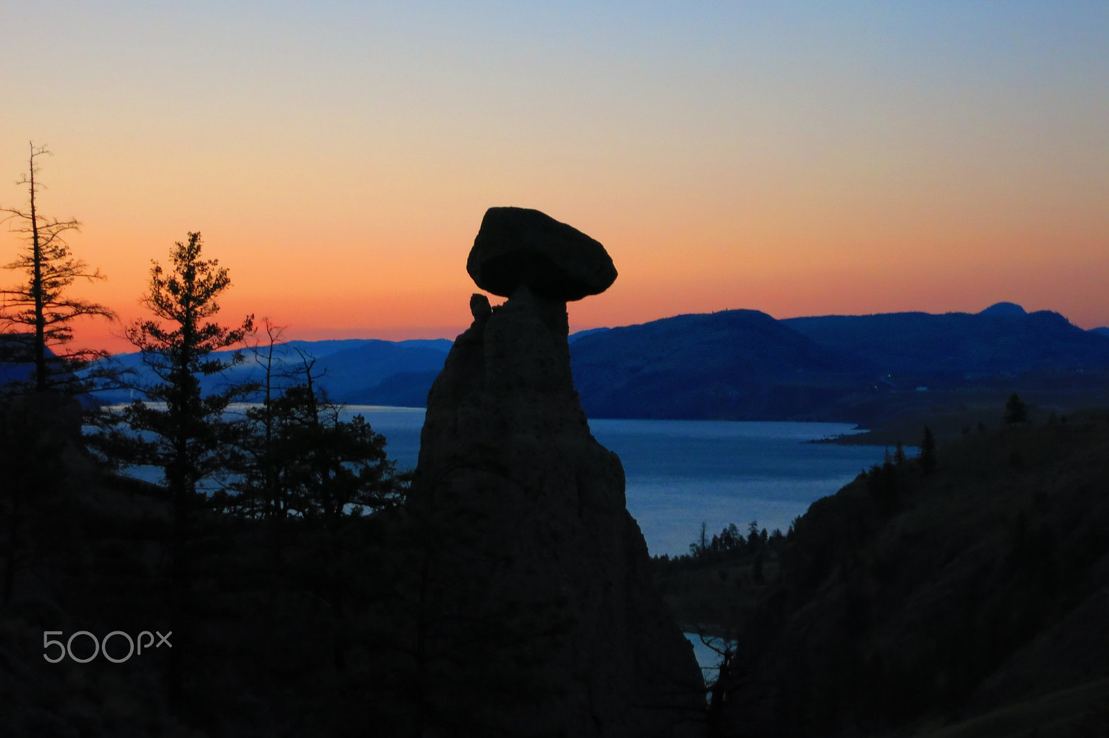 Canon PowerShot S110 sample photo. Balancing rock photography