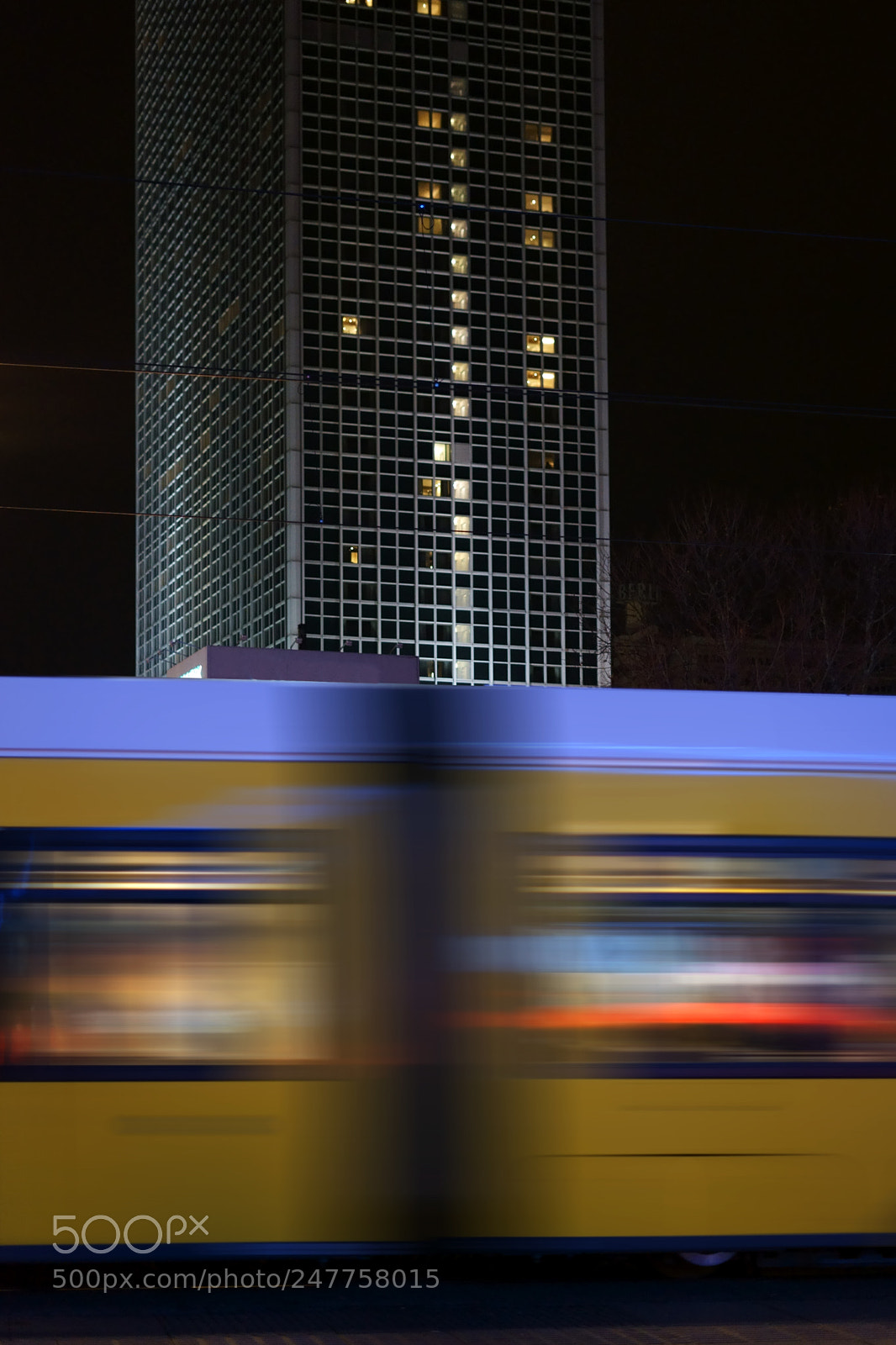 Sony a7 II sample photo. Blurred tram at the photography