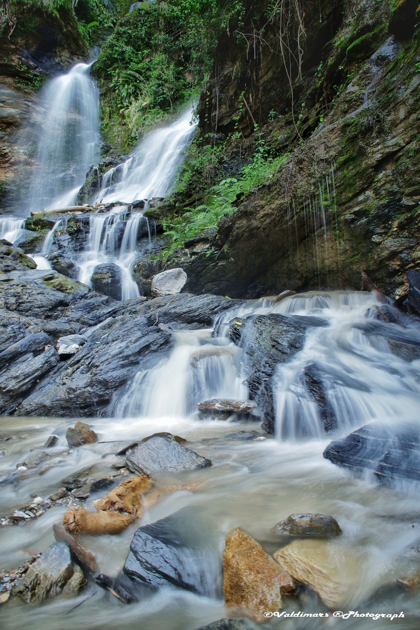 Pentax K-S1 sample photo. Waterfall photography