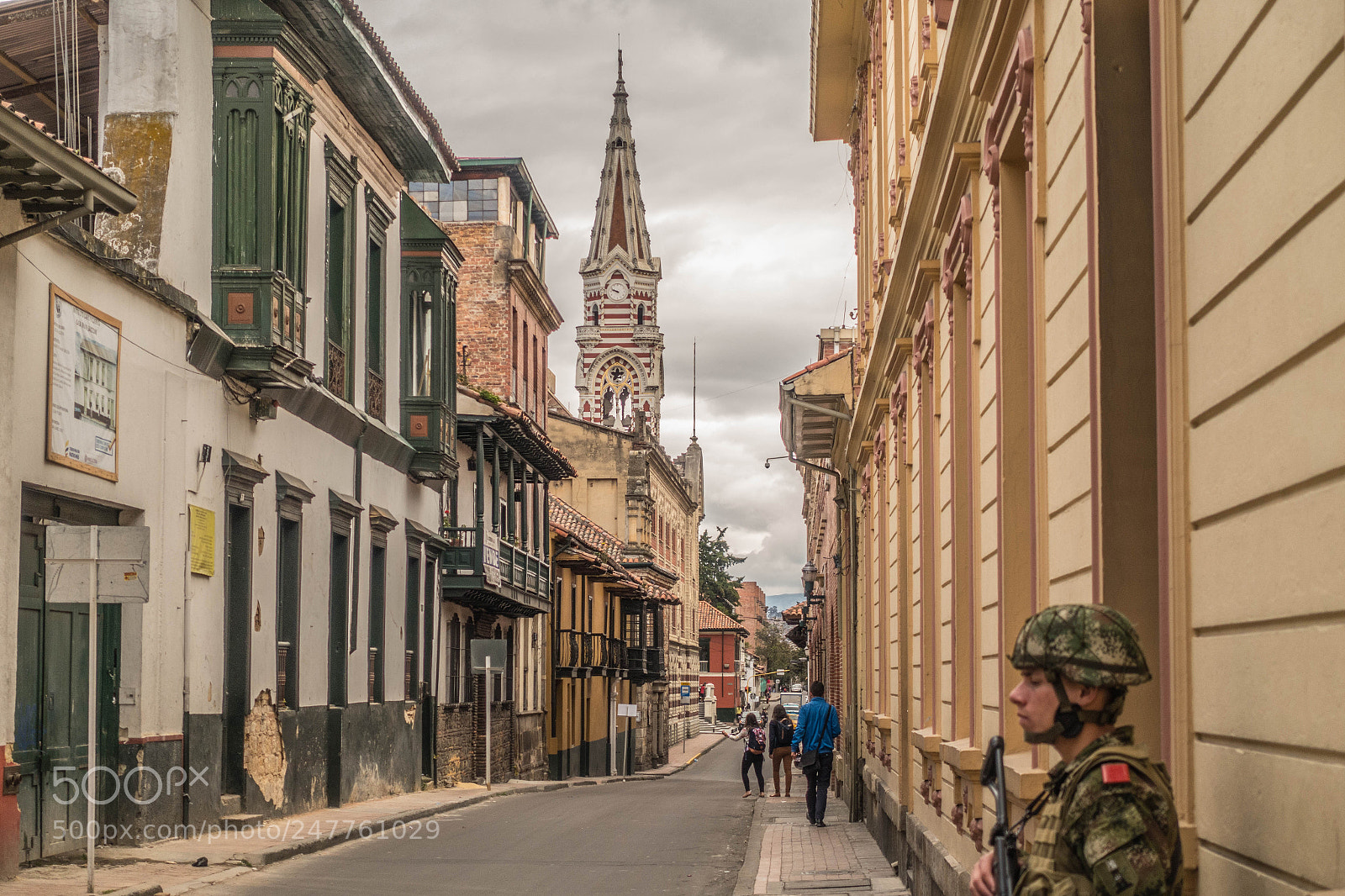 Sony Cyber-shot DSC-RX100 III sample photo. La candelaria, colonial neighborhood photography