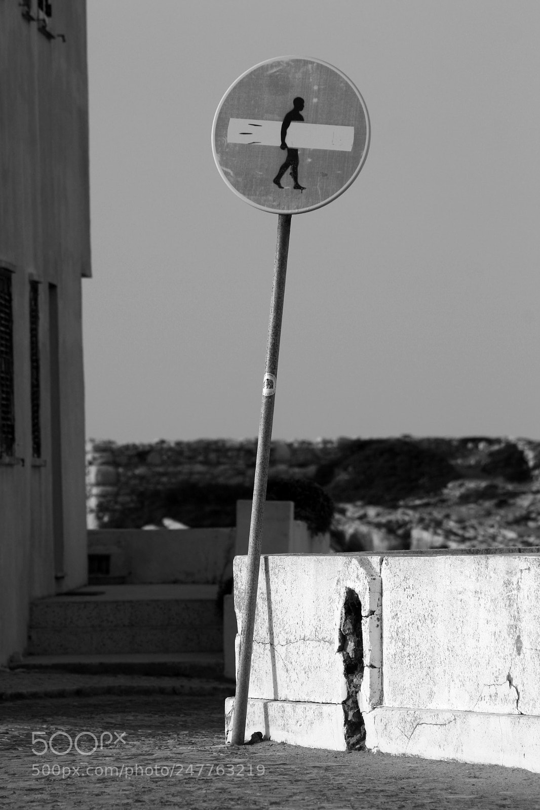 Canon EOS 1000D (EOS Digital Rebel XS / EOS Kiss F) sample photo. Surfing spot photography