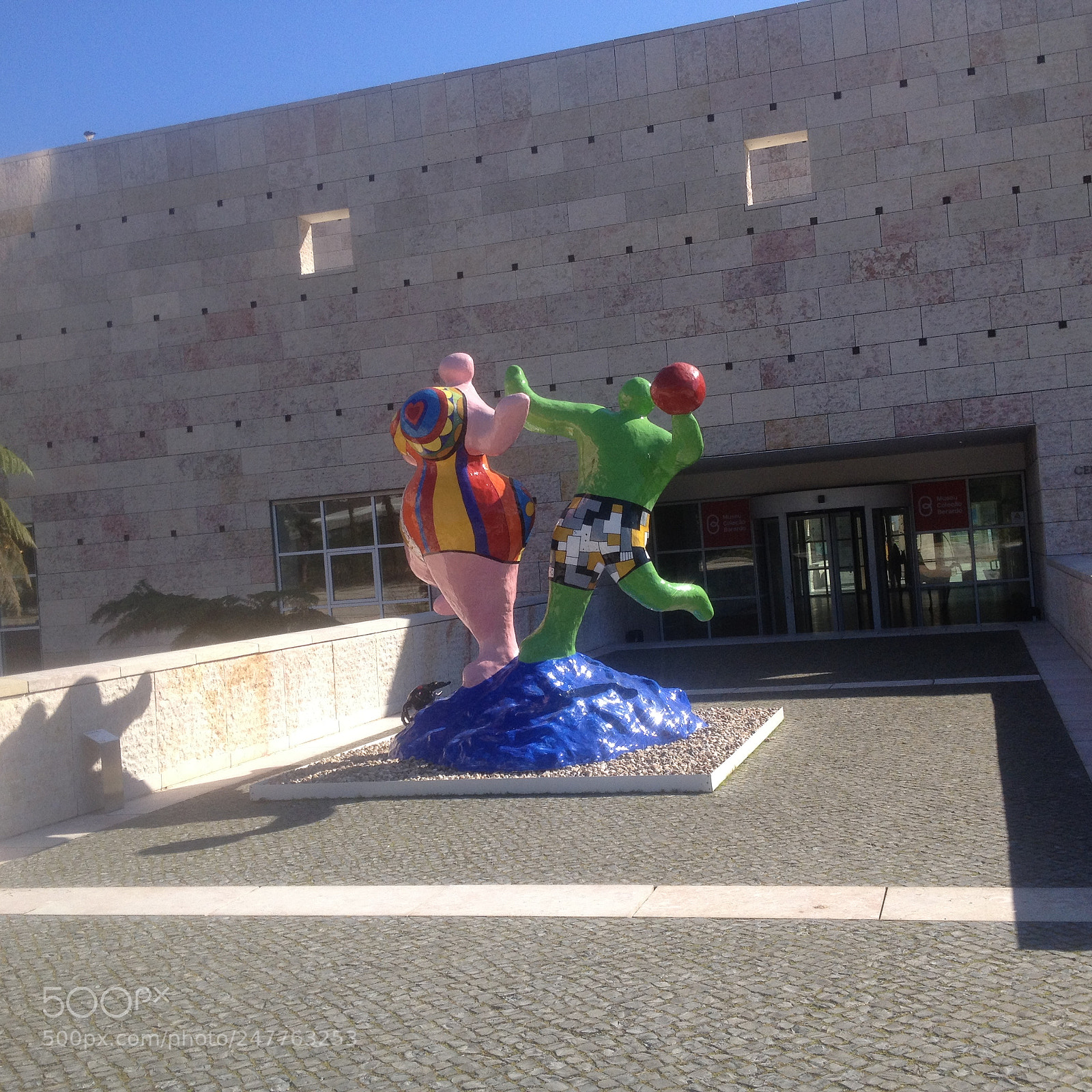 Apple iPhone 4S sample photo. Statue photography