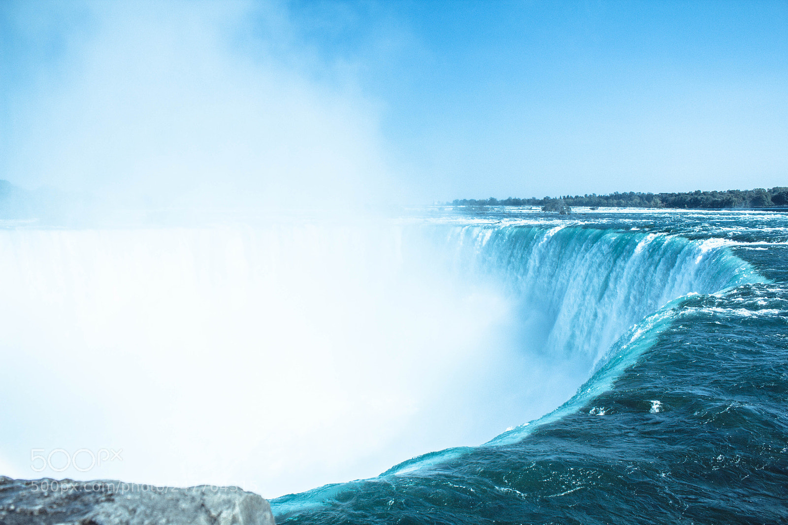 Canon EOS 550D (EOS Rebel T2i / EOS Kiss X4) sample photo. Niagara falls, canada photography