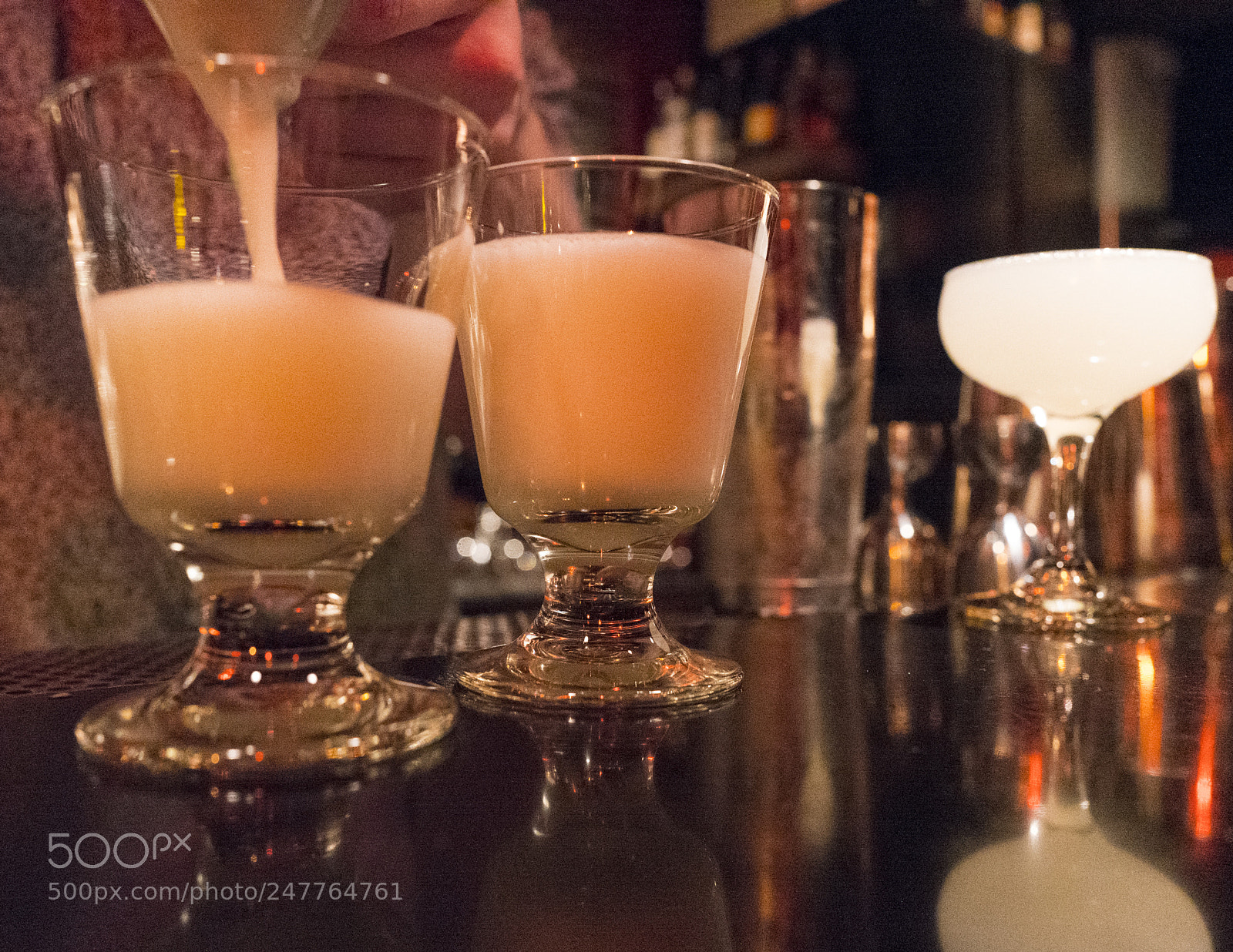 Leica Q (Typ 116) sample photo. Mixologist 2 photography