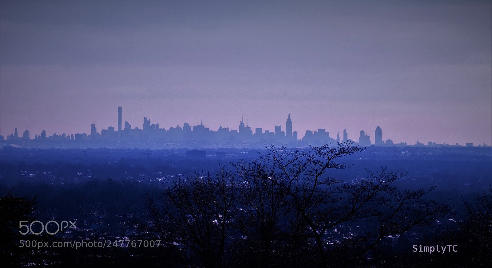 Fujifilm X-T1 sample photo. Simple skyline - purple photography