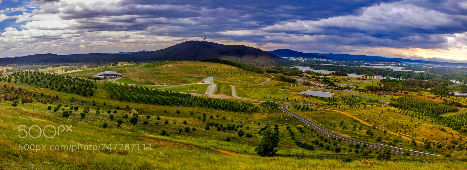 Fujifilm X100S sample photo. Cityscape of canberra photography