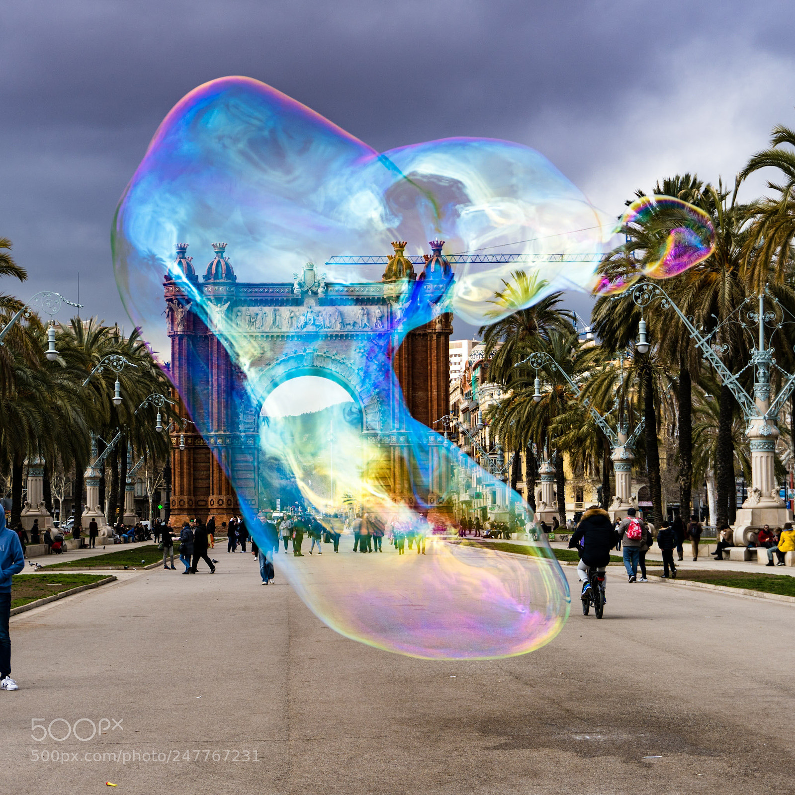 Sony a6300 sample photo. Bcn bubble photography