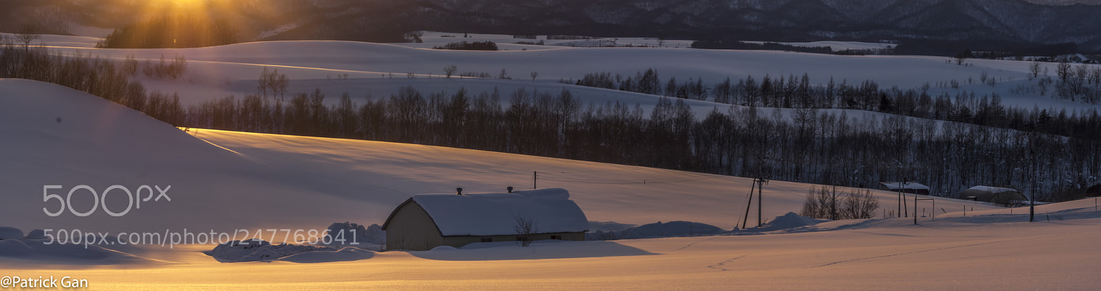 Olympus OM-D E-M5 II sample photo. Sunset in 新栄の丘 biei hokkaido photography