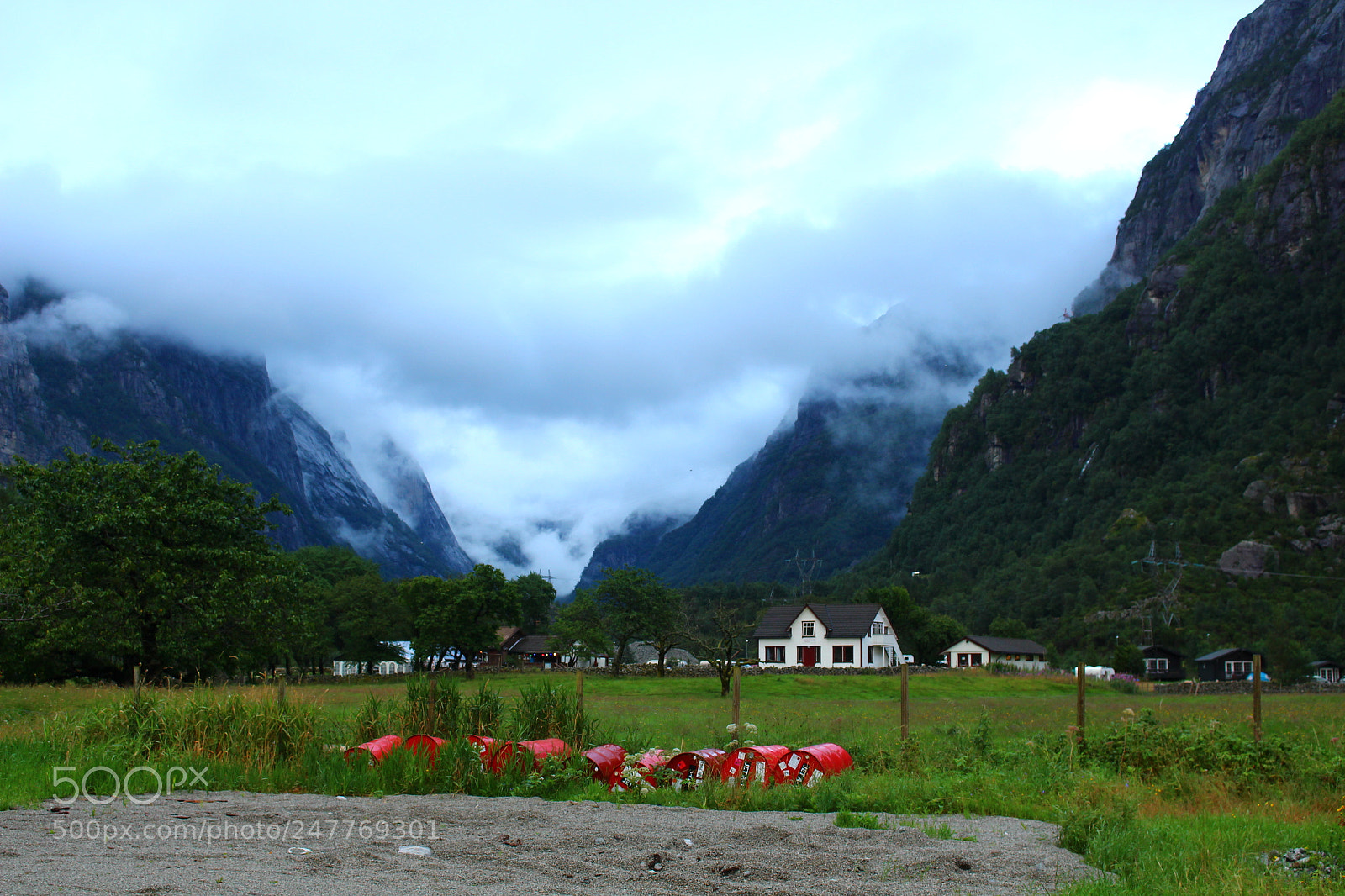 Canon EOS 700D (EOS Rebel T5i / EOS Kiss X7i) sample photo. Img photography