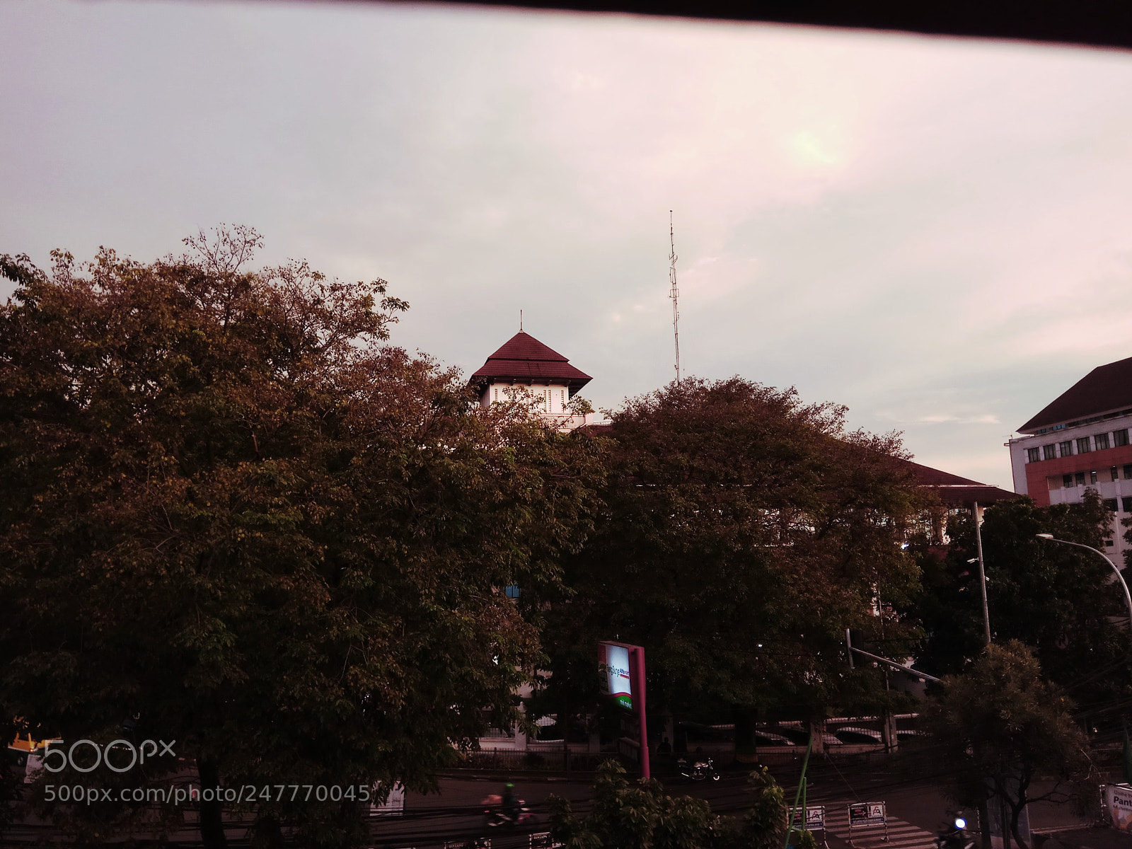 Xiaomi Redmi Note 4 sample photo. Rooftop photography