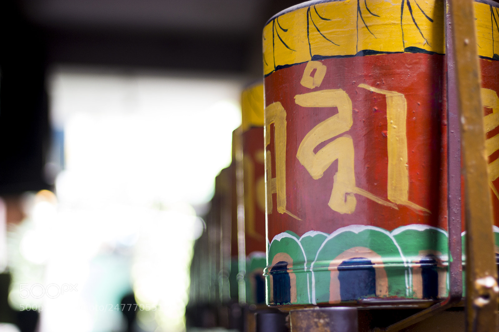 Canon EOS 600D (Rebel EOS T3i / EOS Kiss X5) sample photo. Mani wheel photography