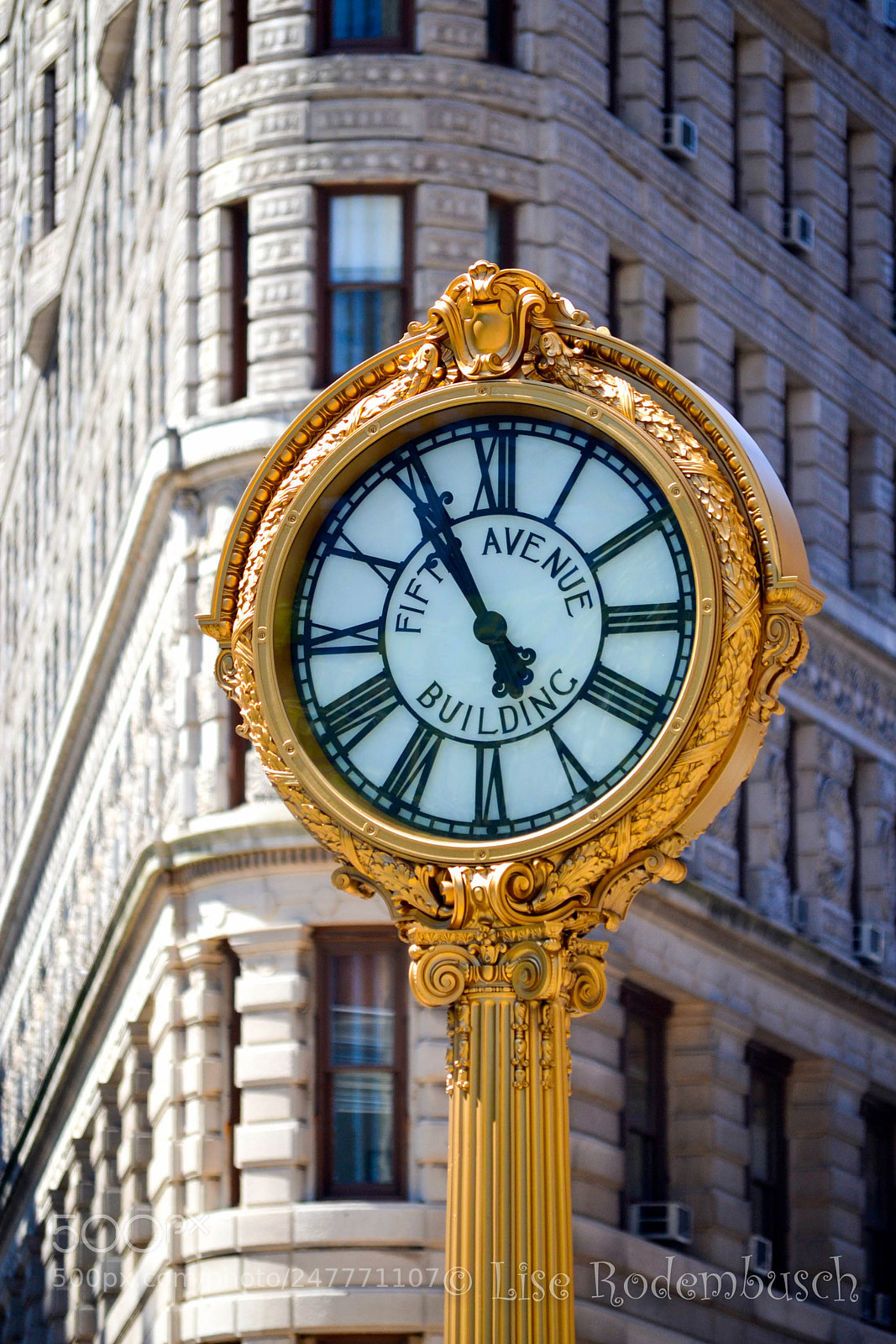 Nikon D3100 sample photo. Ny tic-tac photography