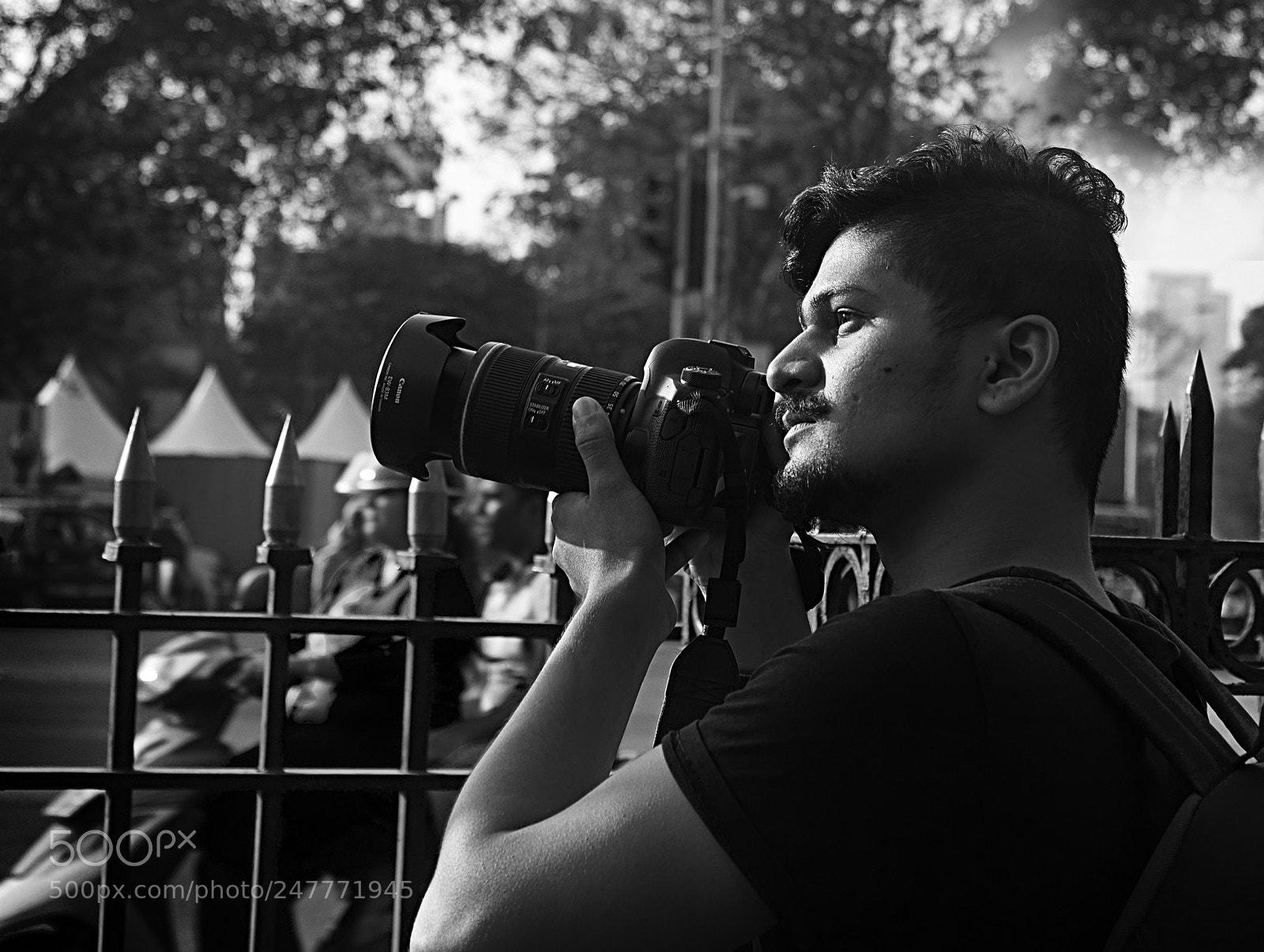 Olympus OM-D E-M5 II sample photo. The photographer photography