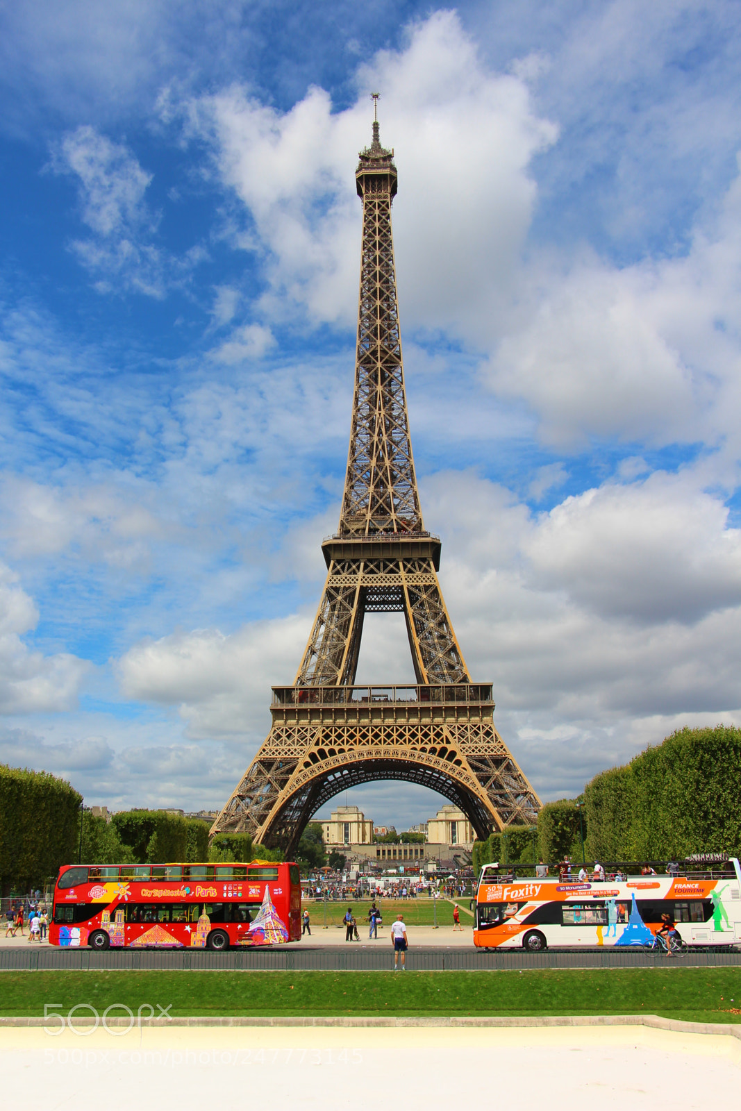 Canon EOS 700D (EOS Rebel T5i / EOS Kiss X7i) sample photo. Enchanté! paris photography
