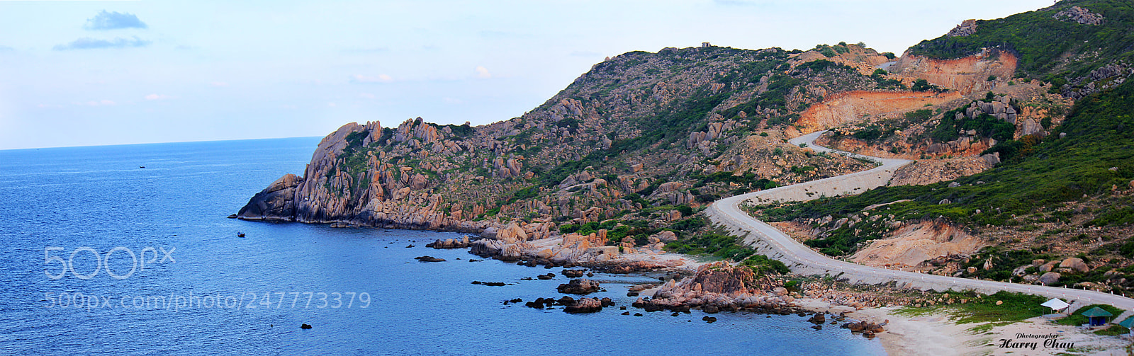 Canon EOS 550D (EOS Rebel T2i / EOS Kiss X4) sample photo. Binh ba island panorama photography