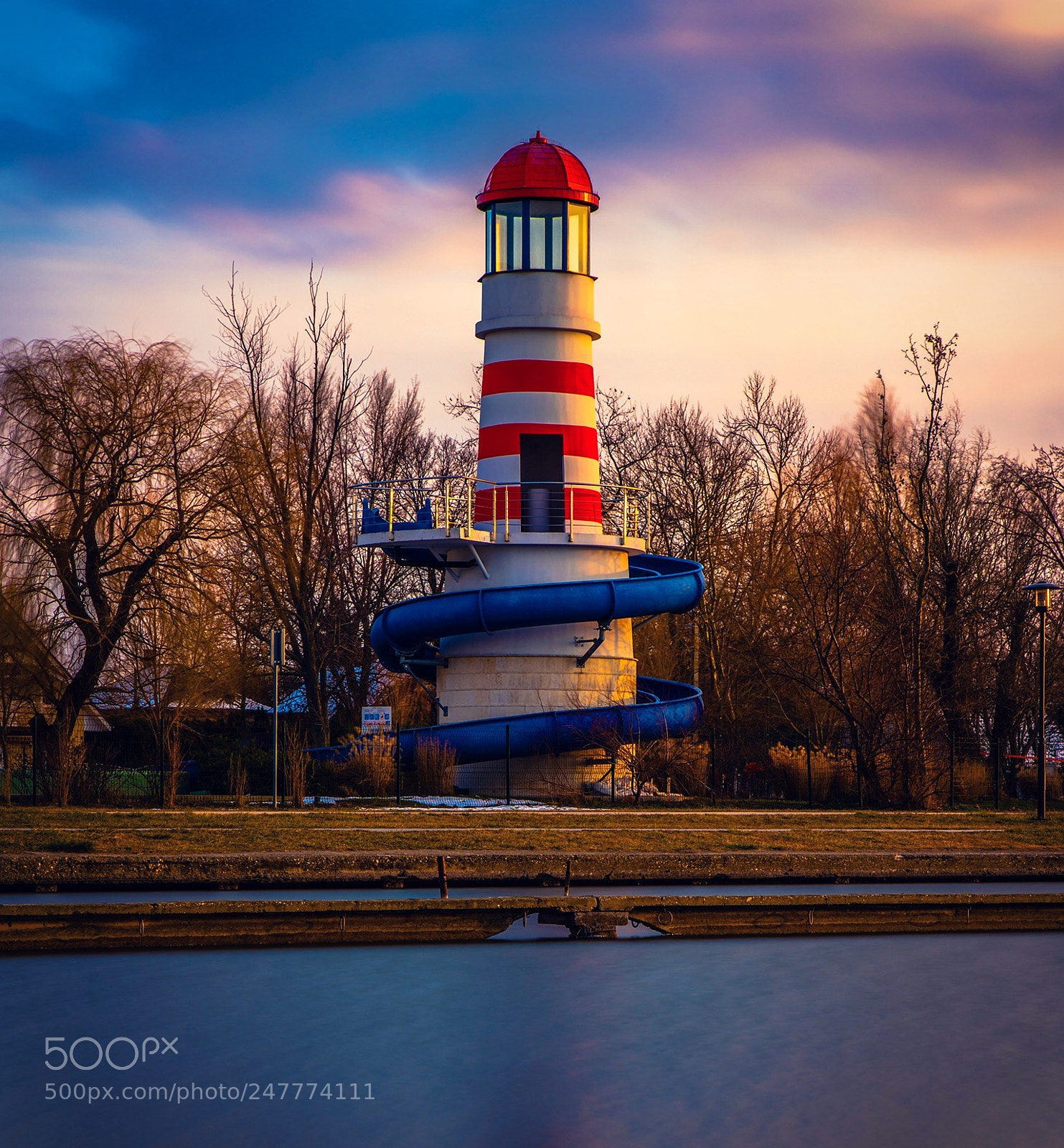 Sony a7R III sample photo. An interesting lighthouse photography