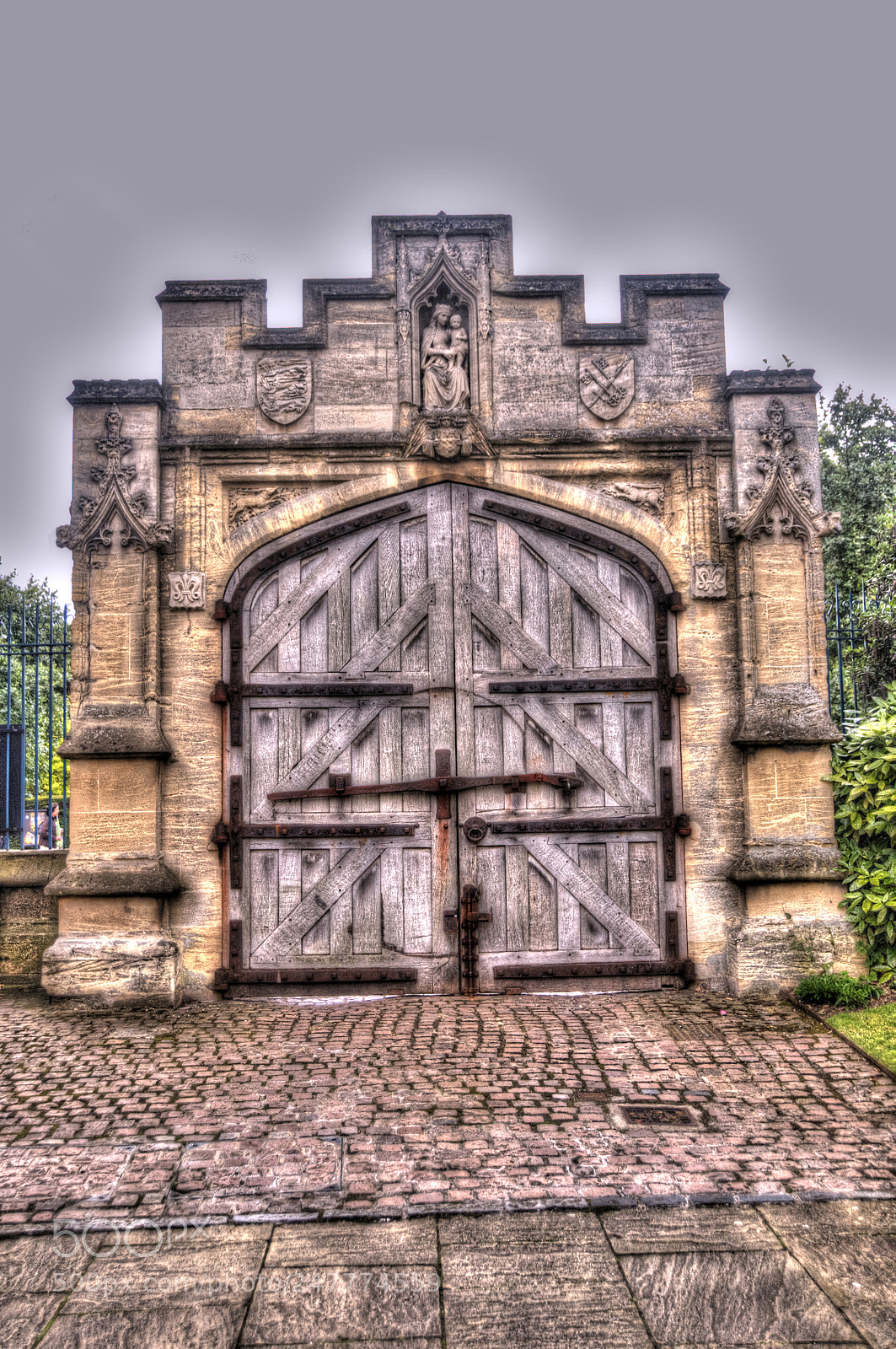 Nikon D300 sample photo. English gate photography