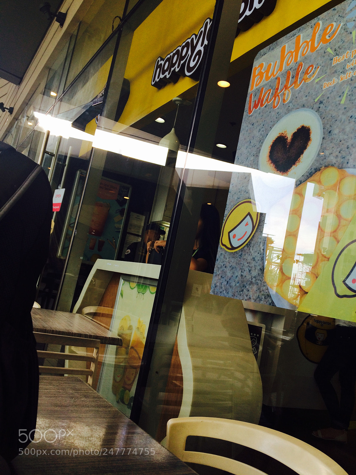 Apple iPhone 5s sample photo. Happy lemon. photography