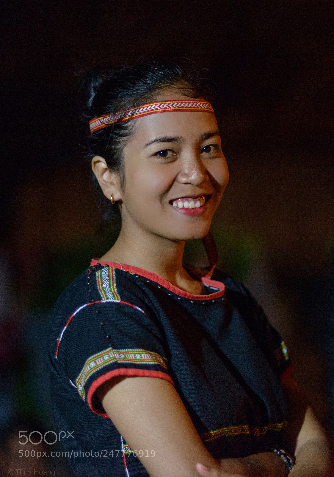 Nikon D800E sample photo. M'nong girl photography