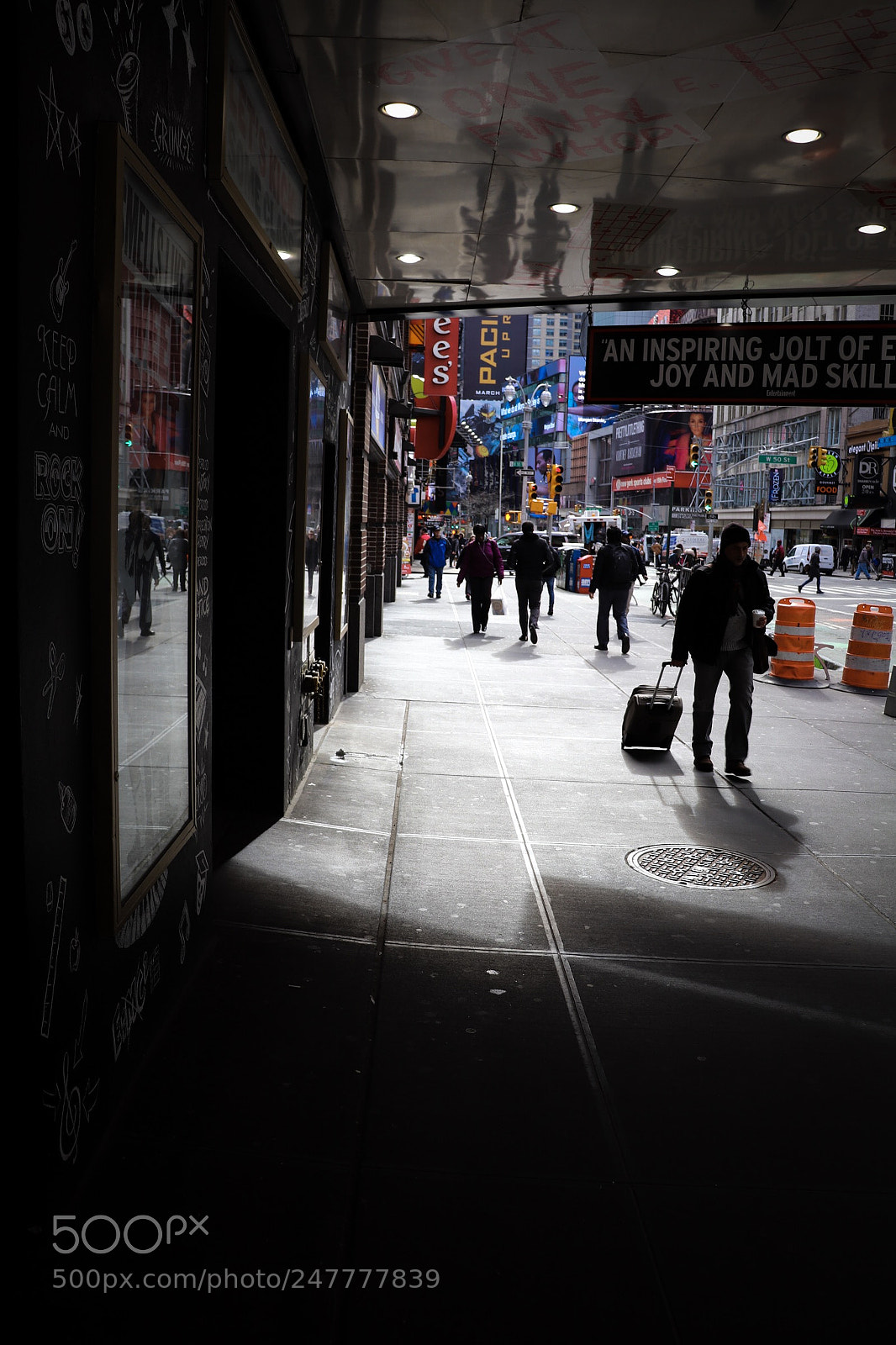 Canon EOS 77D (EOS 9000D / EOS 770D) sample photo. Shadow photography