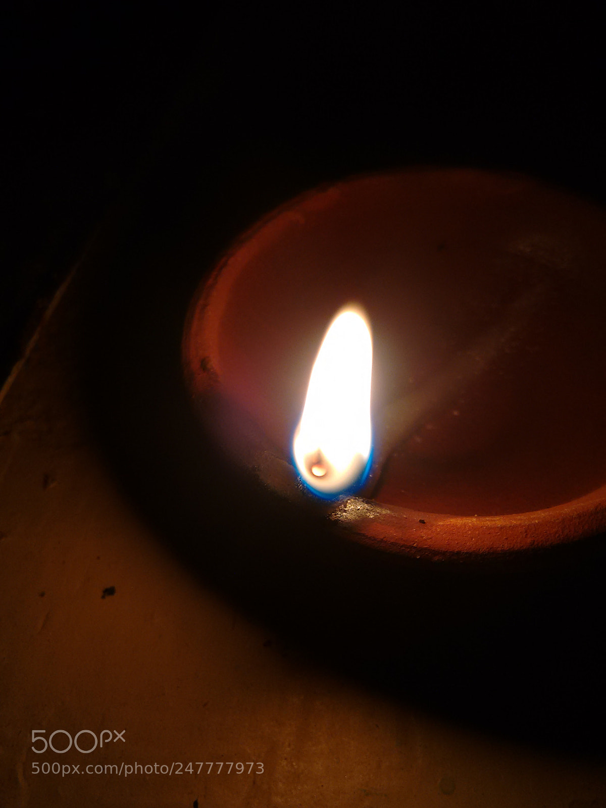 Motorola Moto G (2nd Gen) sample photo. The glow of light photography