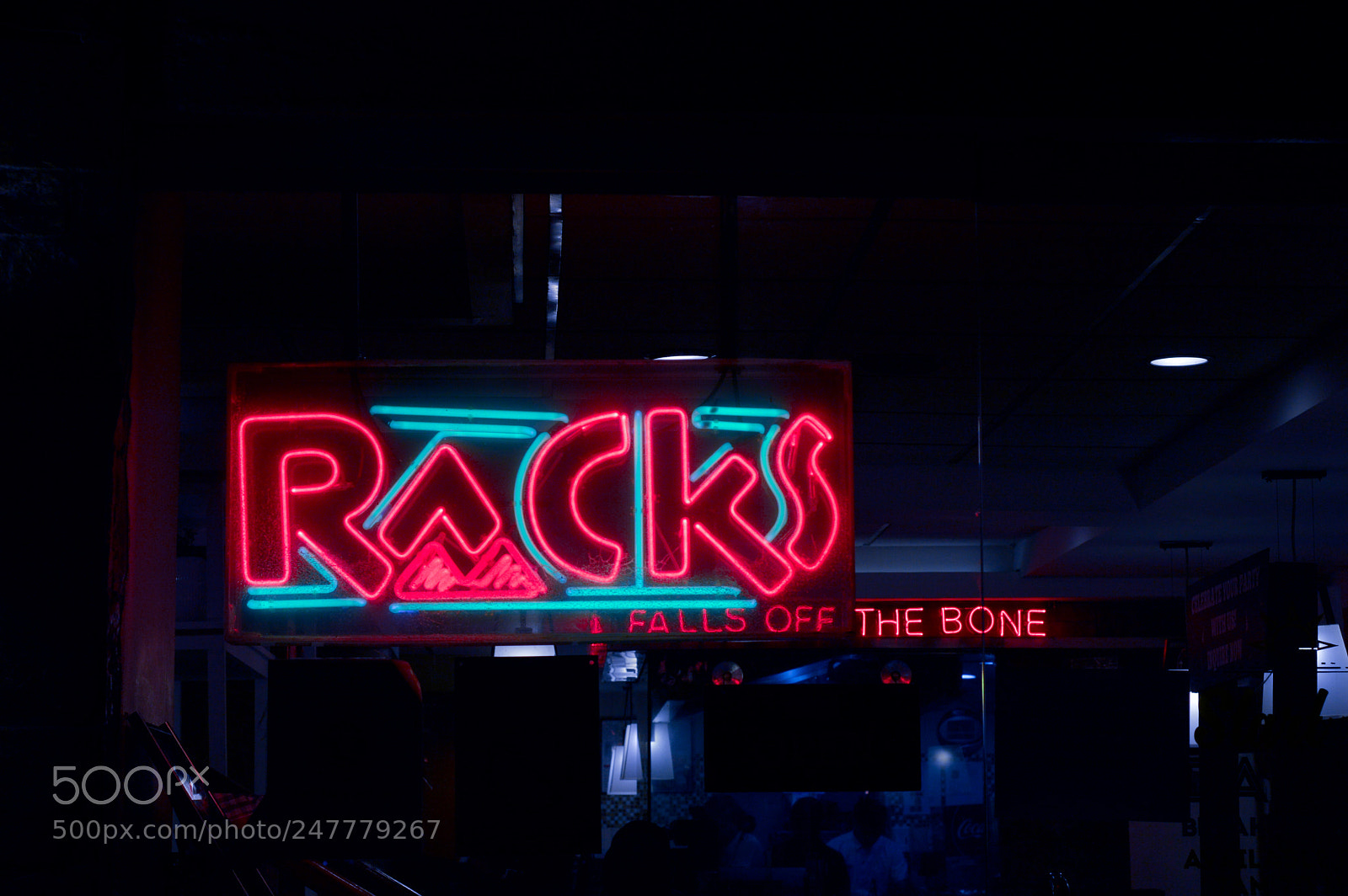 Nikon D3200 sample photo. "like neon lights" photography
