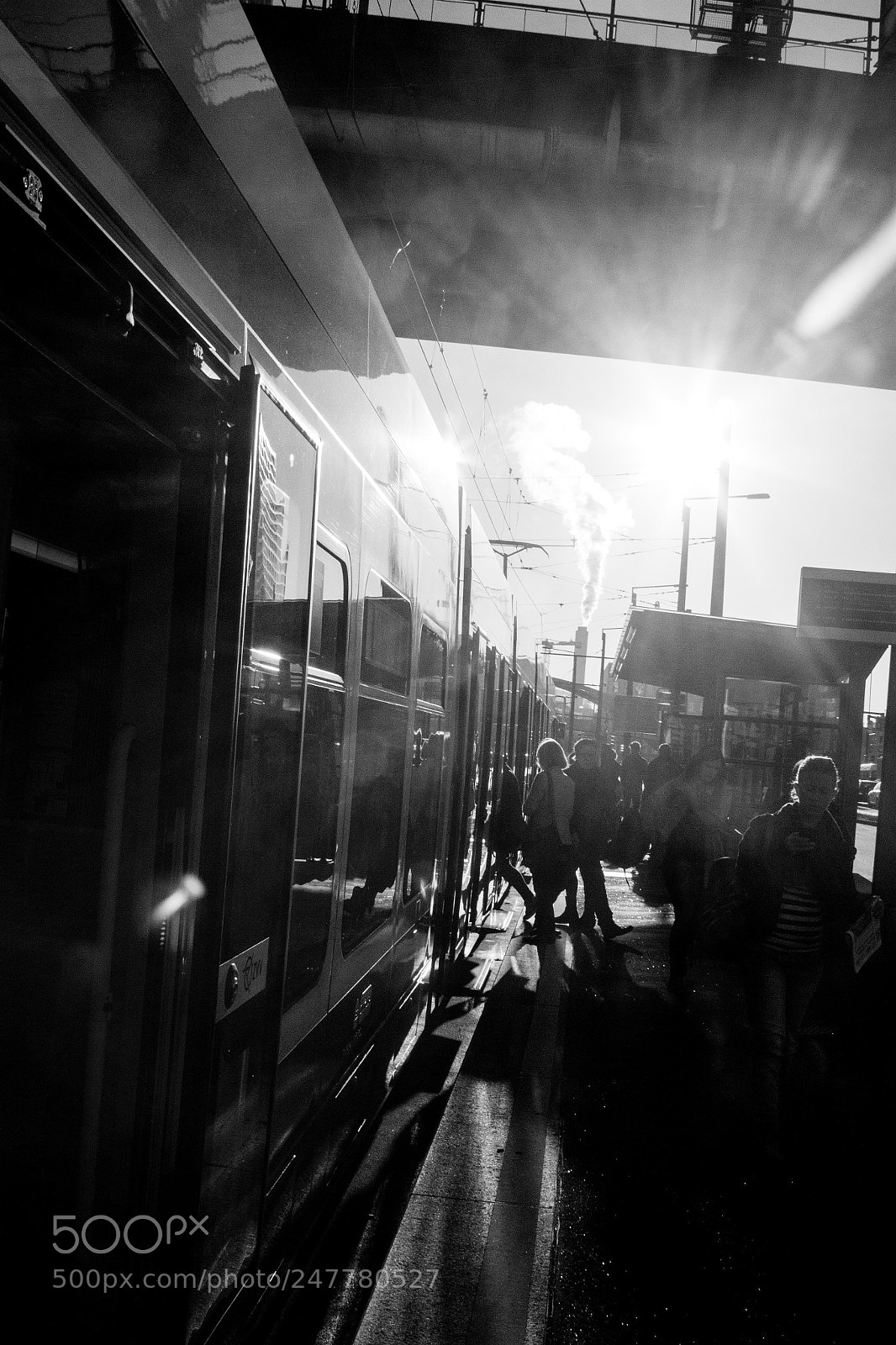 Canon EOS 500D (EOS Rebel T1i / EOS Kiss X3) sample photo. Rush hour photography