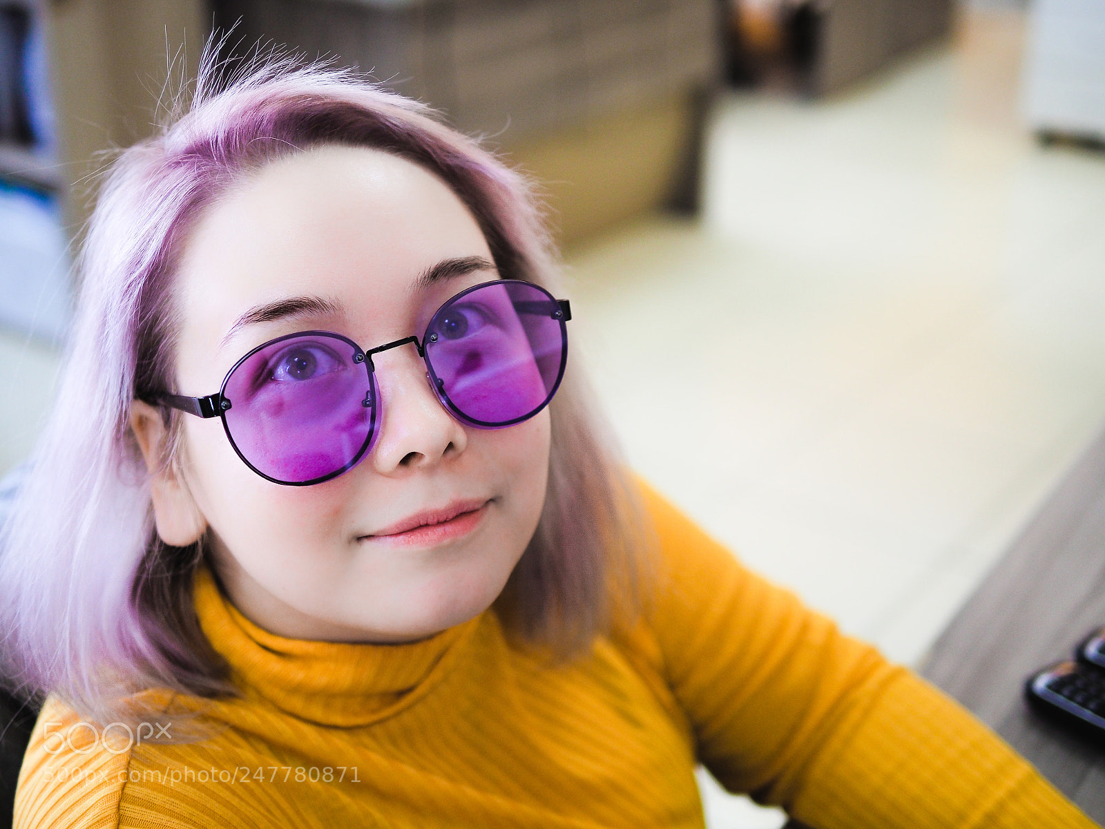 Olympus OM-D E-M10 II sample photo. Puple photography