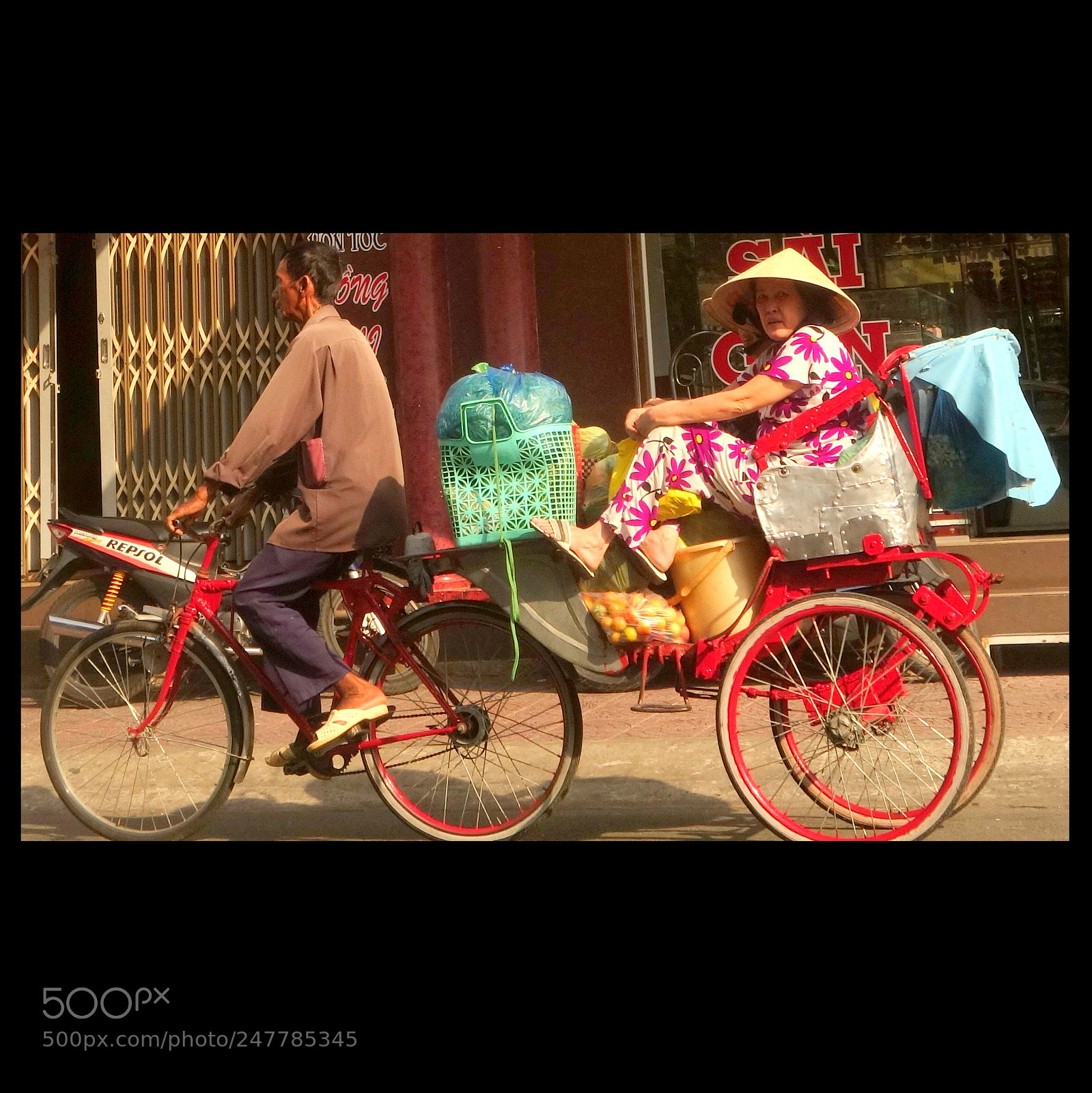 Sony Cyber-shot DSC-RX100 II sample photo. Vn people lot() photography