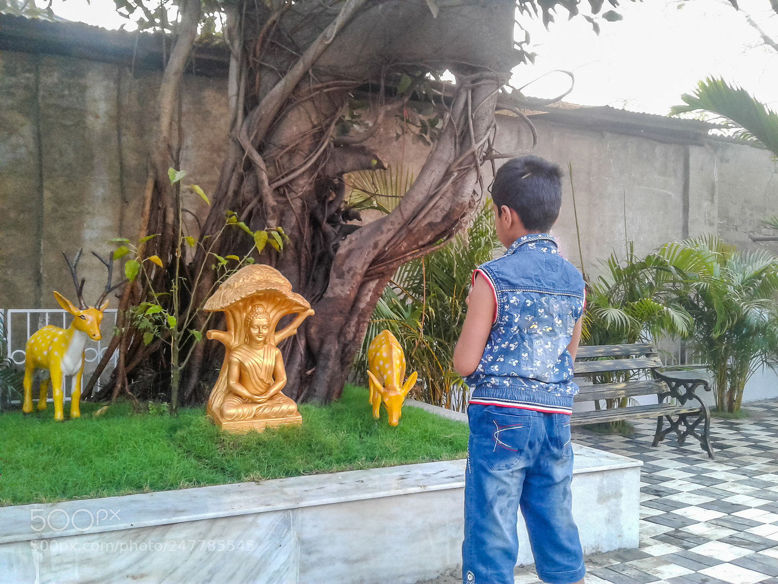 Samsung Galaxy J2 sample photo. Cute boy is praying photography