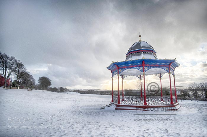 Nikon D700 sample photo. Iconic magdalen green bandstand photography