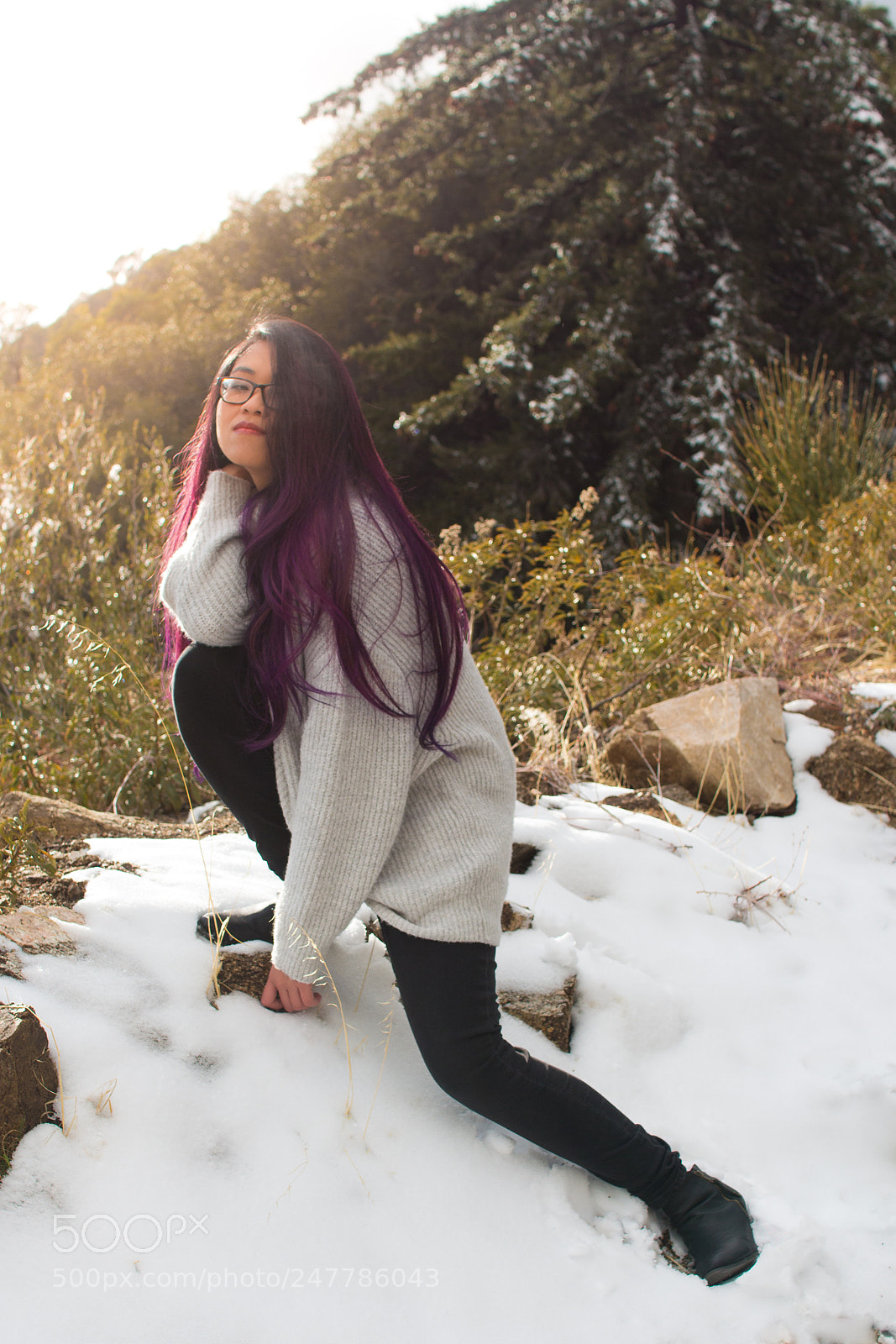 Canon EOS 700D (EOS Rebel T5i / EOS Kiss X7i) sample photo. Snowy purple hair photography