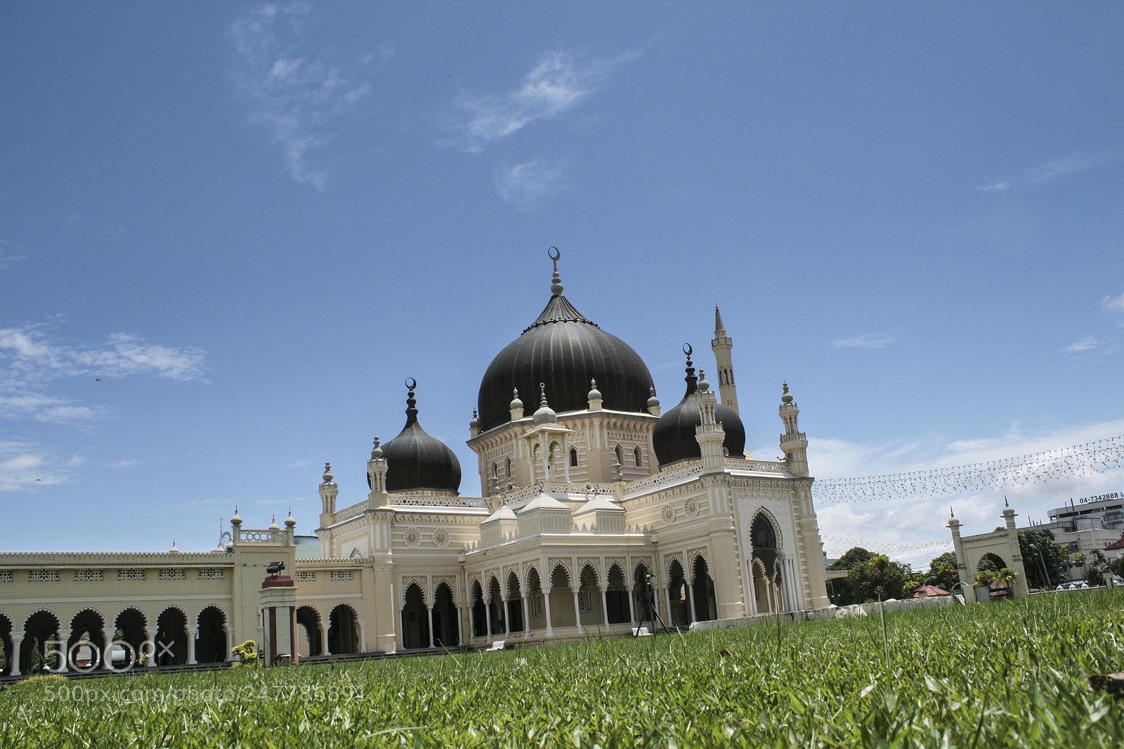 Canon EOS 400D (EOS Digital Rebel XTi / EOS Kiss Digital X) sample photo. Zahir mosque photography