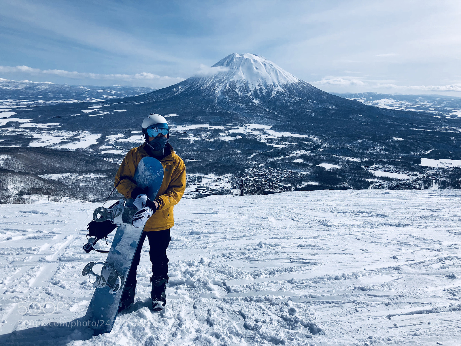 Apple iPhone X sample photo. Grand hirafu ski resort photography