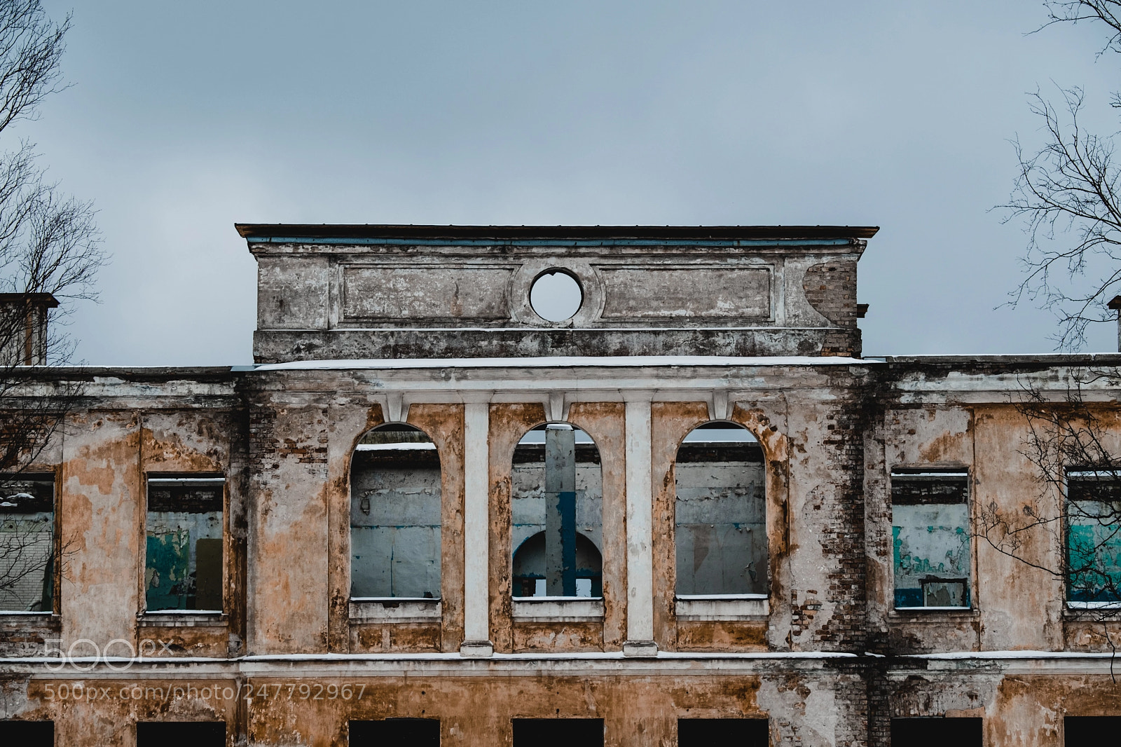 Fujifilm X-T2 sample photo. Abandoned house photography