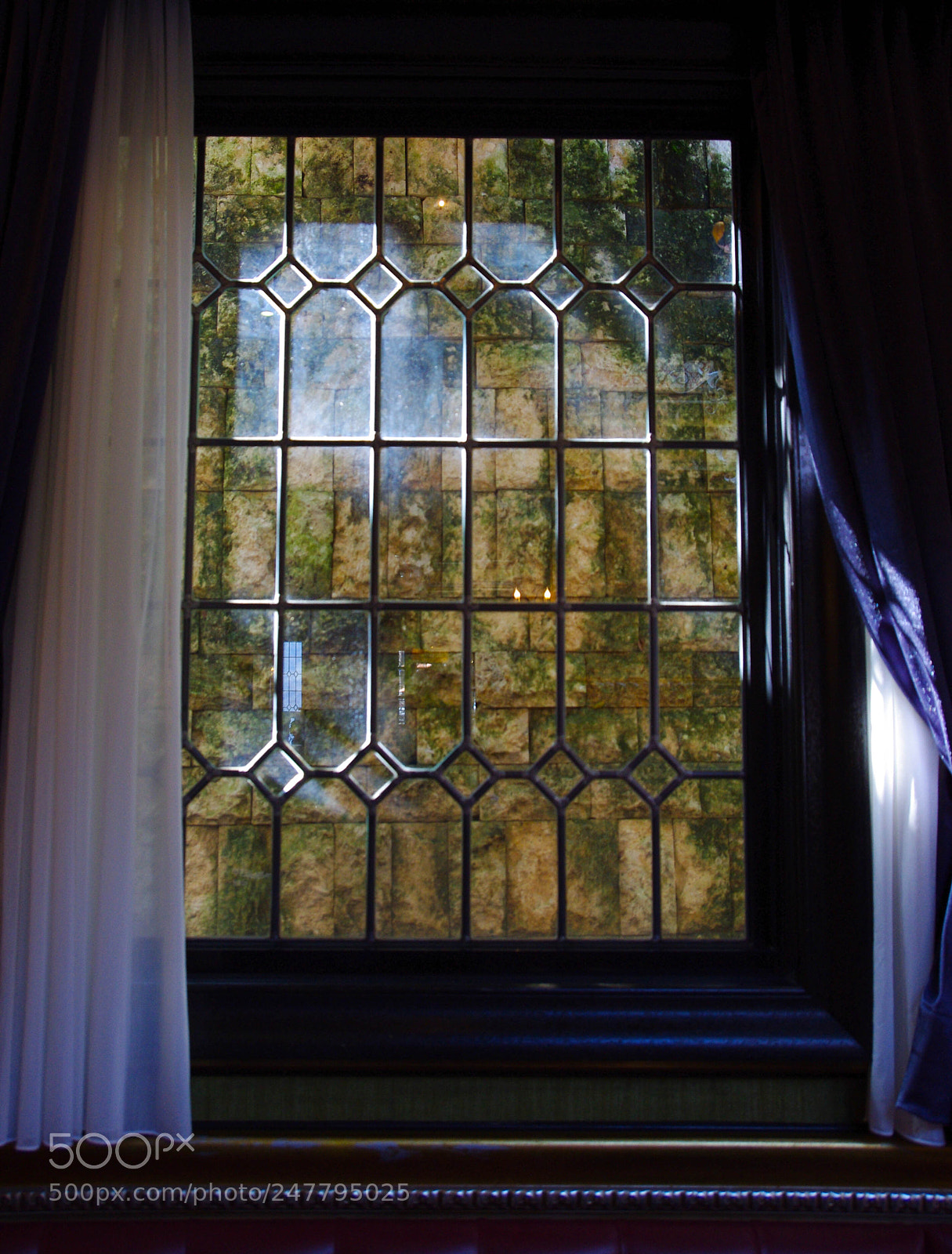 Pentax K-x sample photo. Window photography