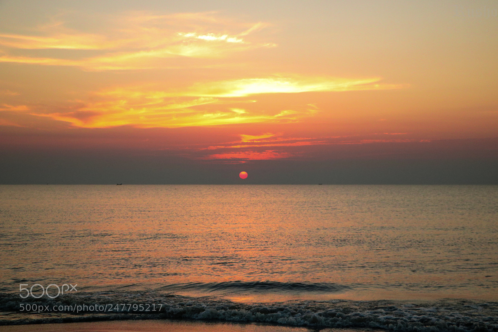 Canon EOS 760D (EOS Rebel T6s / EOS 8000D) sample photo. Sunrise at kuakata, bangladesh. photography