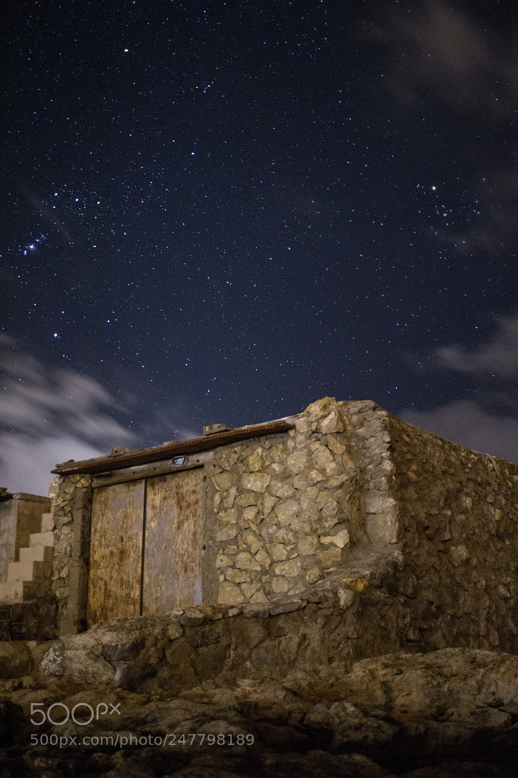 Canon EOS 100D (EOS Rebel SL1 / EOS Kiss X7) sample photo. A starry fishing hut. photography